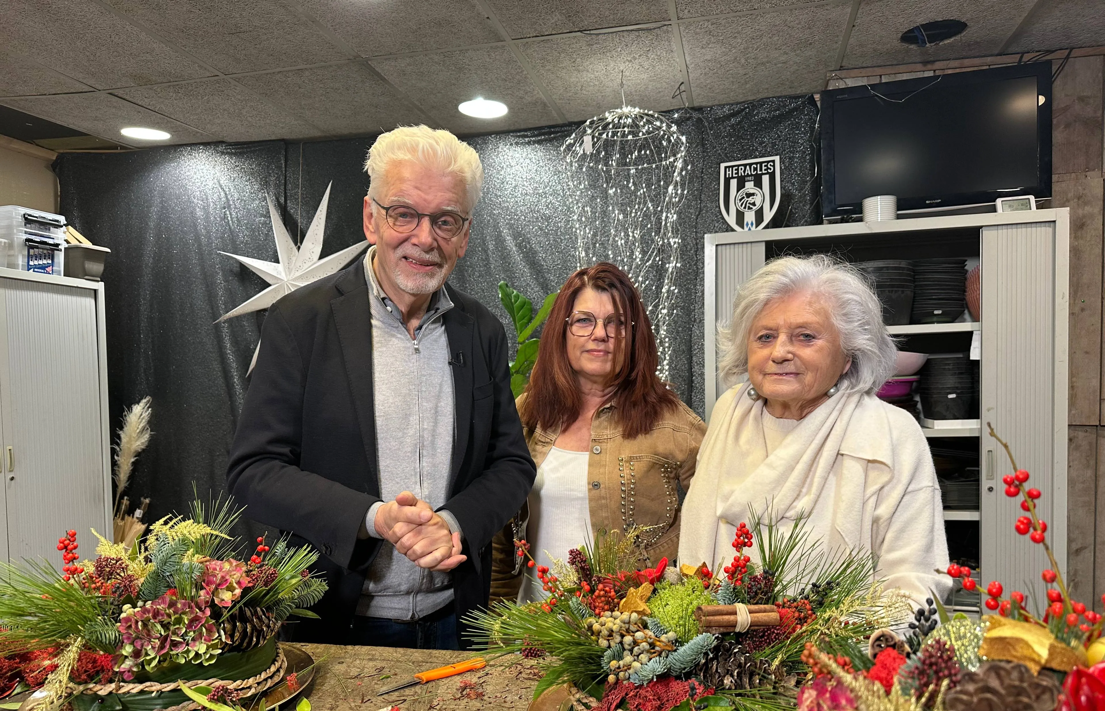 Jan Slagter en Aly Haasewinkel, met tussenin haar dochter Kitty Brown