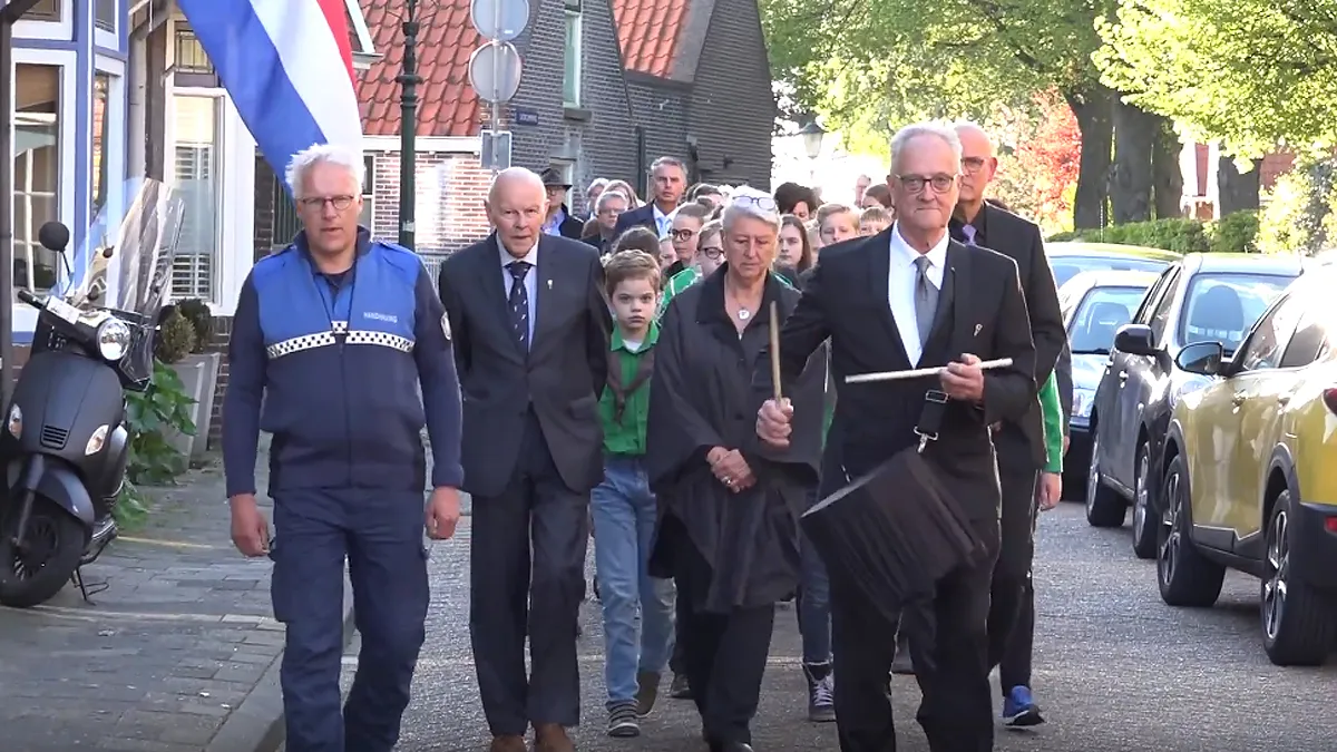 dodenherdenking 251 uitgeest
