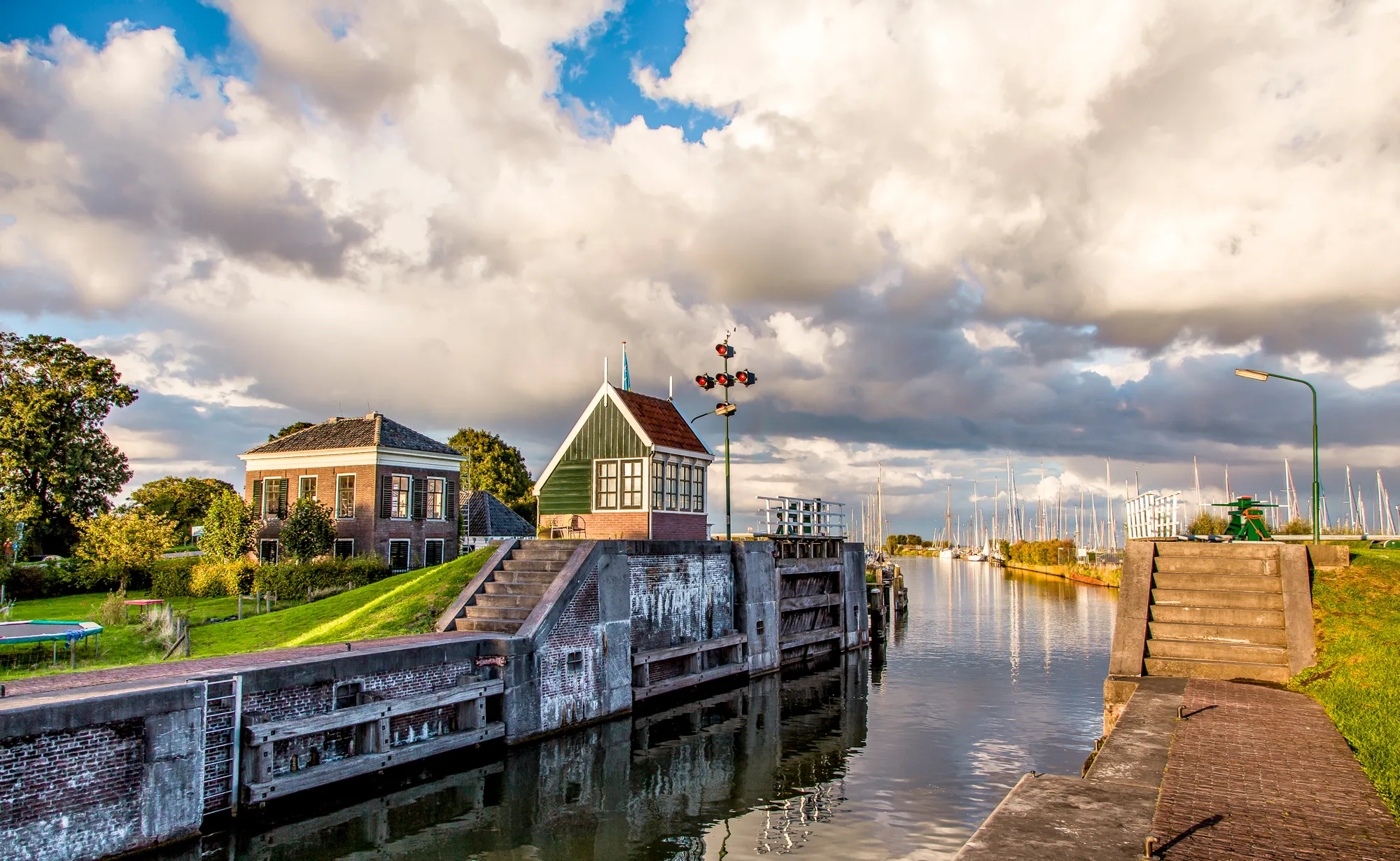 pb 21 hoogheemraadschap opent sluizen en bruggen vanaf 13 mei