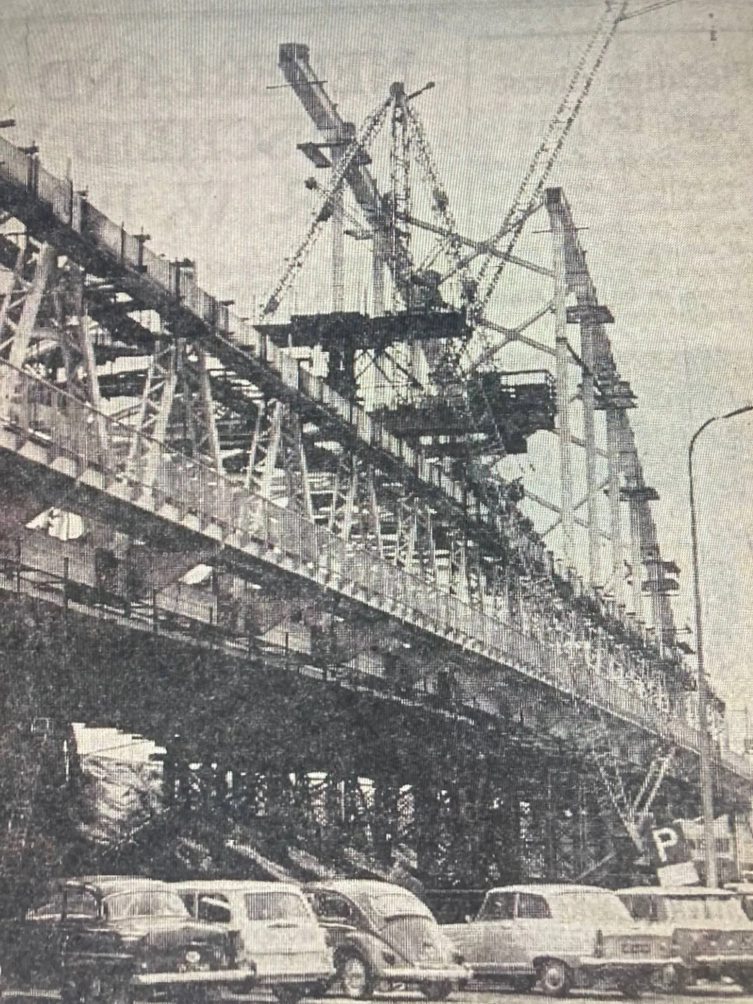 bouw nieuwe spoorbrug