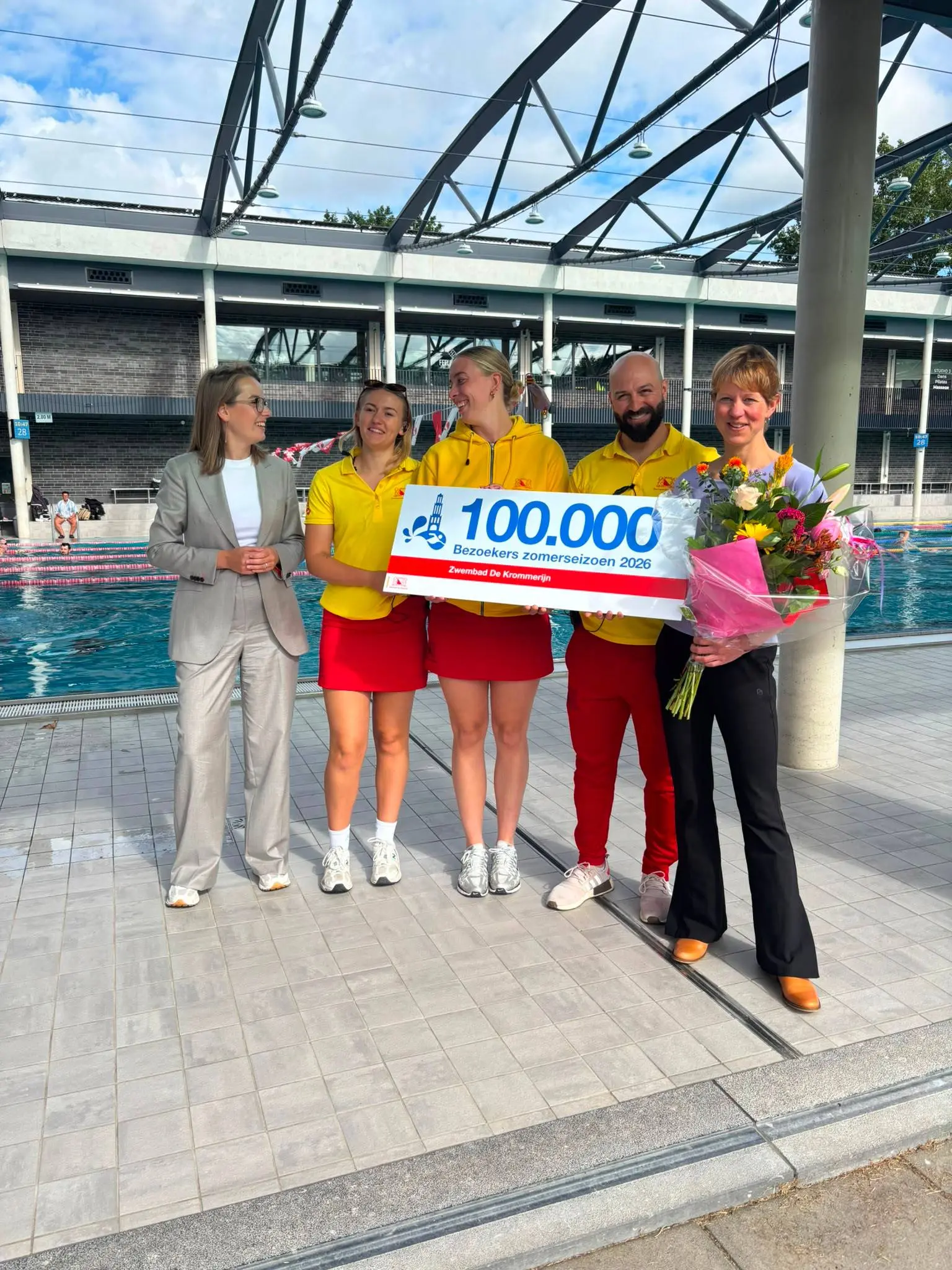 100.000e bezoeker Krommerijn