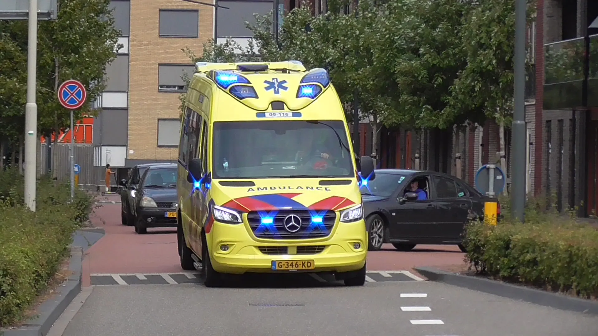 s4240003