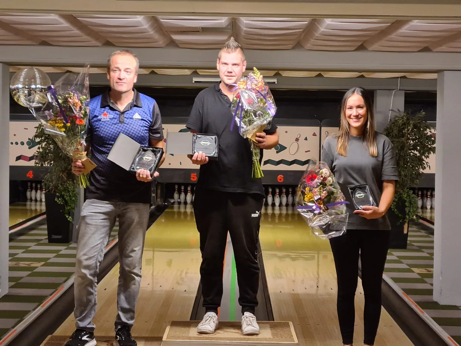 bowlers podium