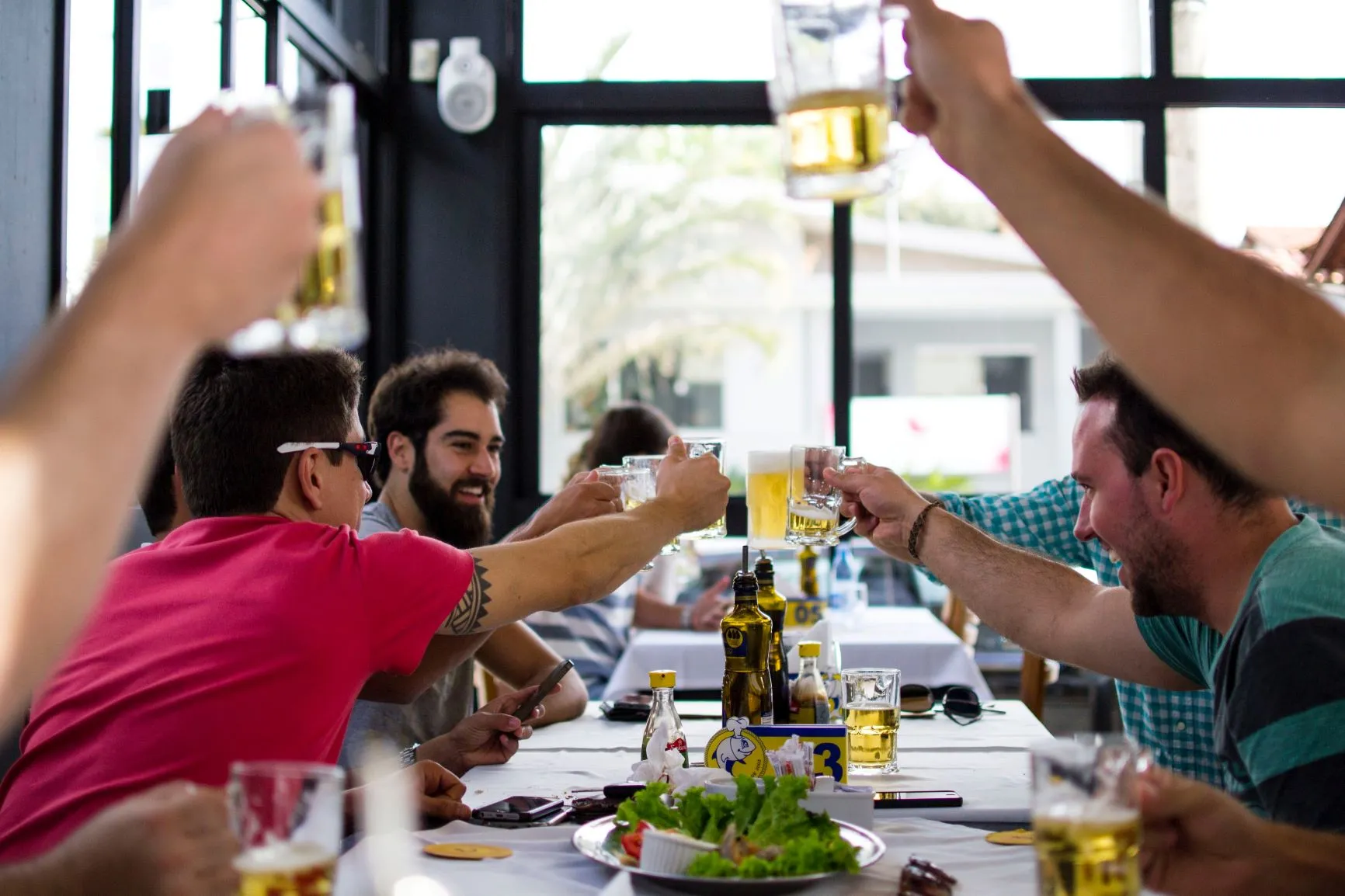 restaurant fabio alves on unsplash