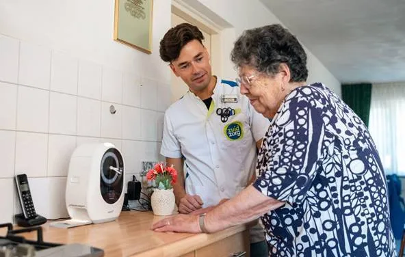 Hartfalen-at-home foto Zuidzorg