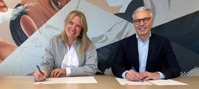 Ondertekening Kraamcentrum in MMC