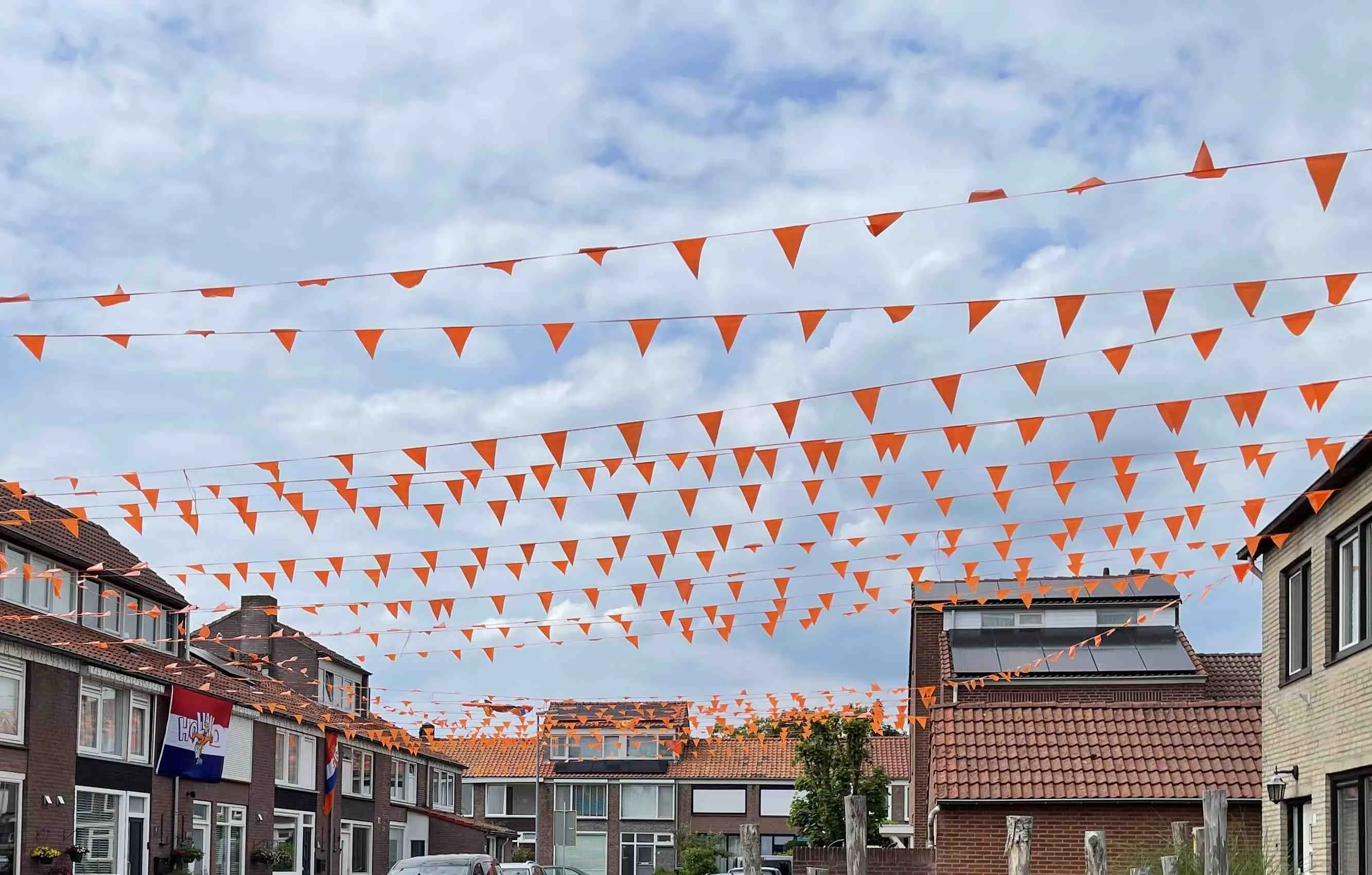Oranje-vlaggen-voetbal-WK