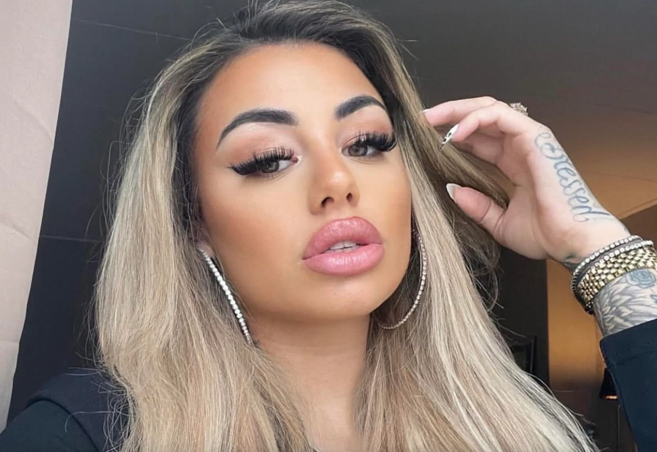 Ayleen en Yara-Nour krijgen heftige ruzie in Ex on the Beach