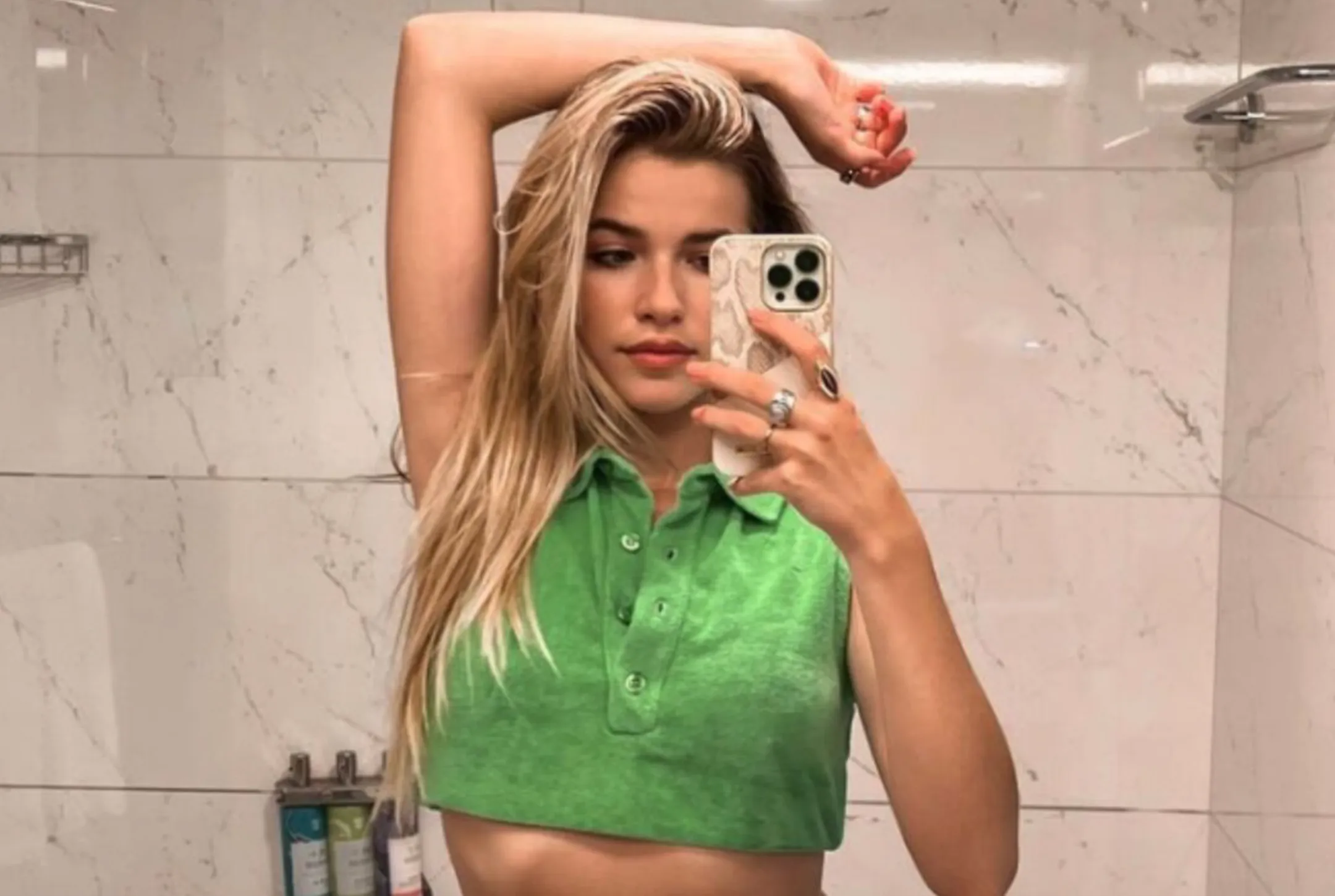 Kritiek op Jade Anna vanwege Coachella outfit