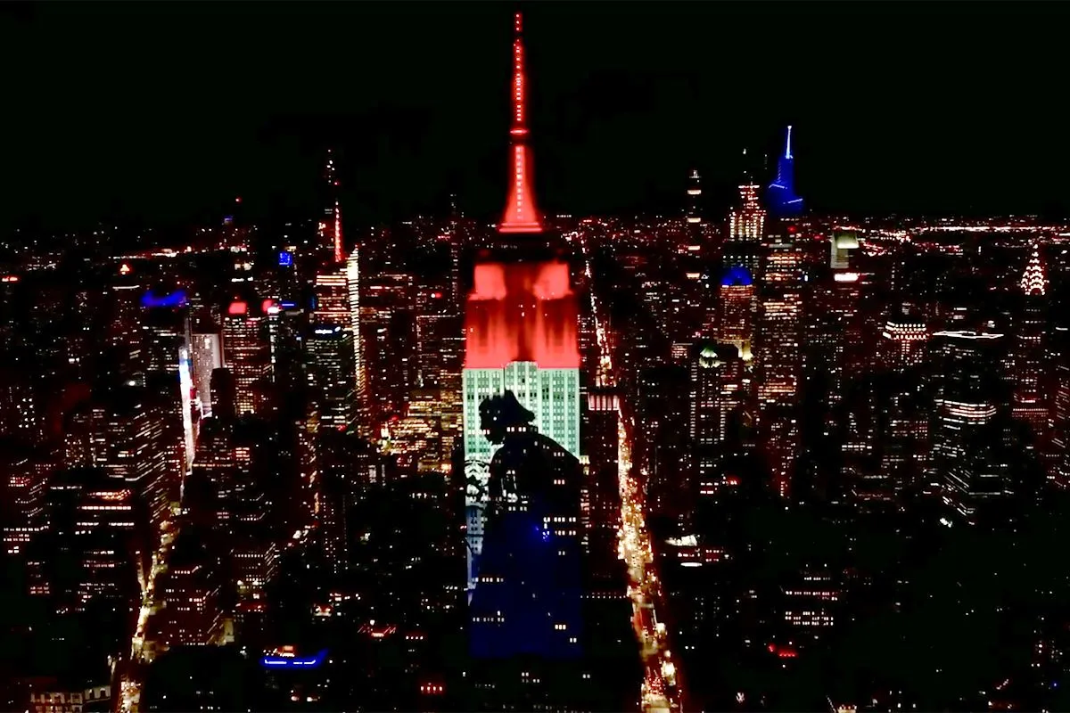 Star Wars neemt Empire State Building over