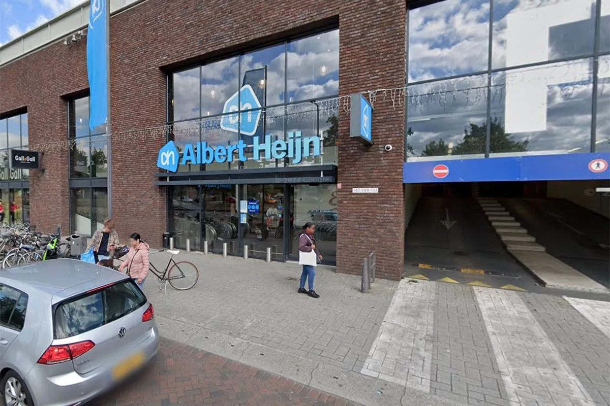 Huisregels voor personeel bij Albert Heijn leidt tot ophef