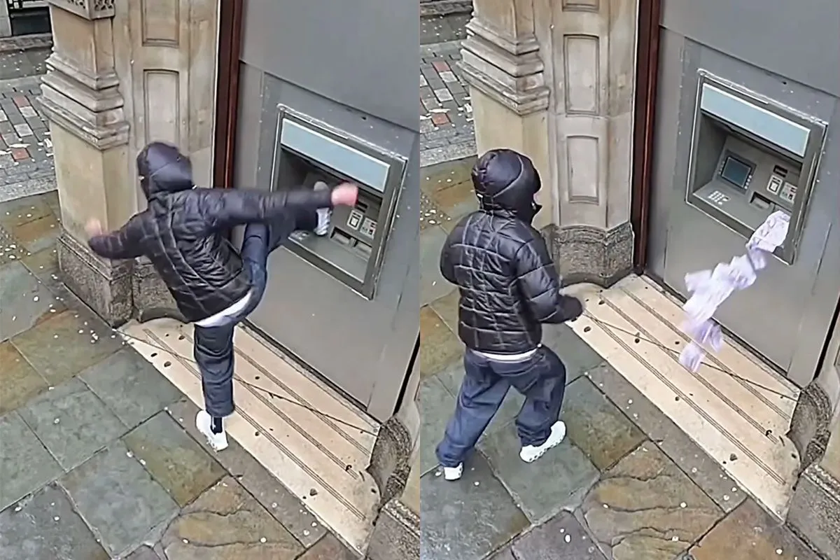 Zou dit echt werken? Trappen tegen geldautomaat om geld te laten regenen