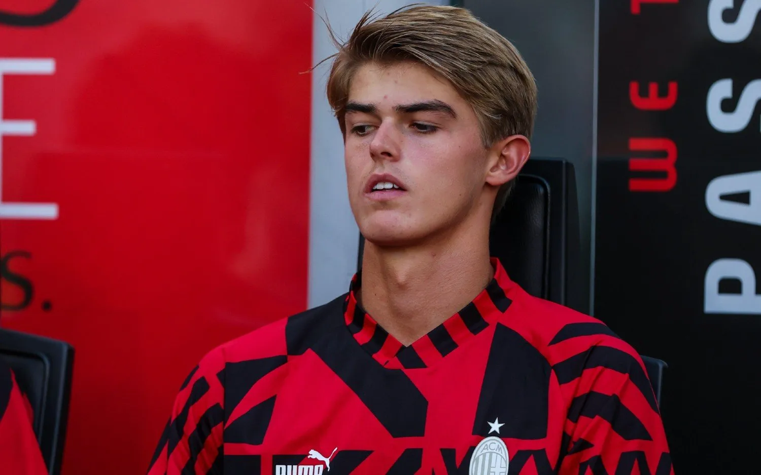 221023charlesdeketelaereontgoocheld