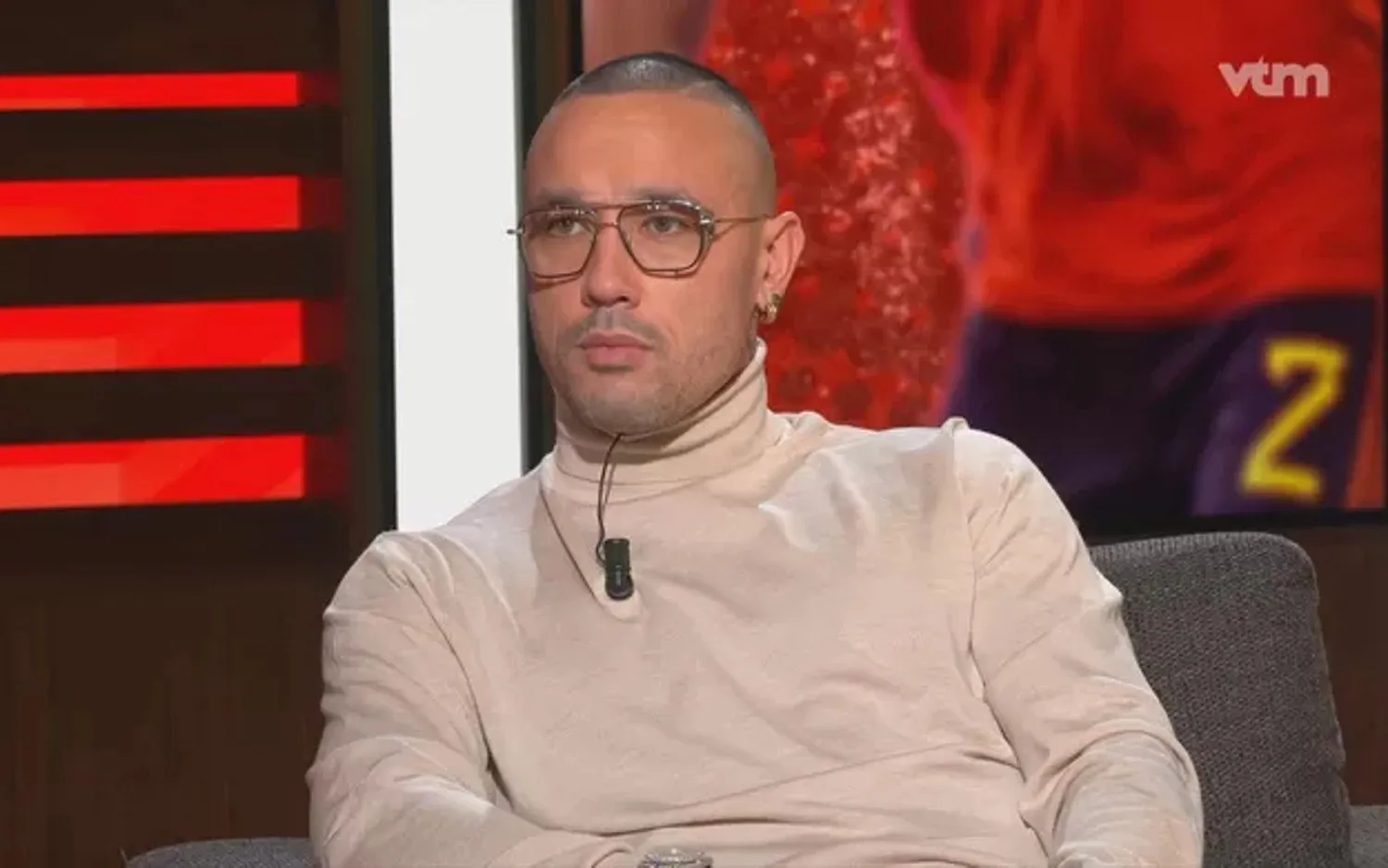 221118radjanainggolan