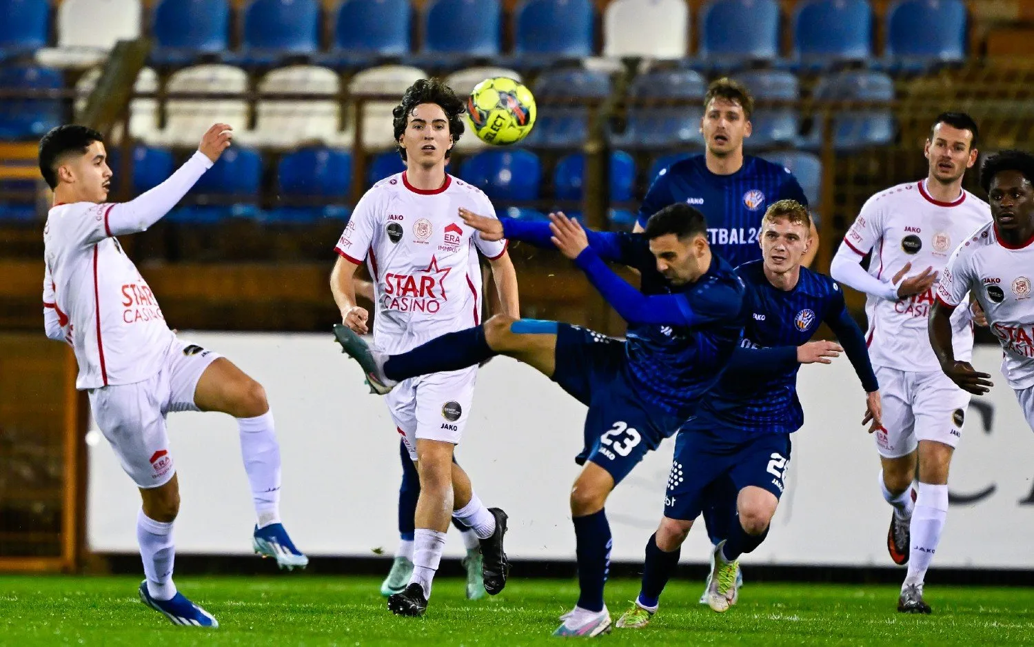 241012verbroederinggeeltempooverijse