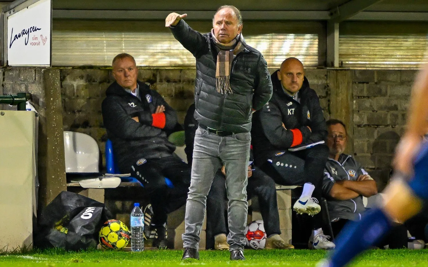 241012verbroederinggeeltempooverijseurbainspaenhoven