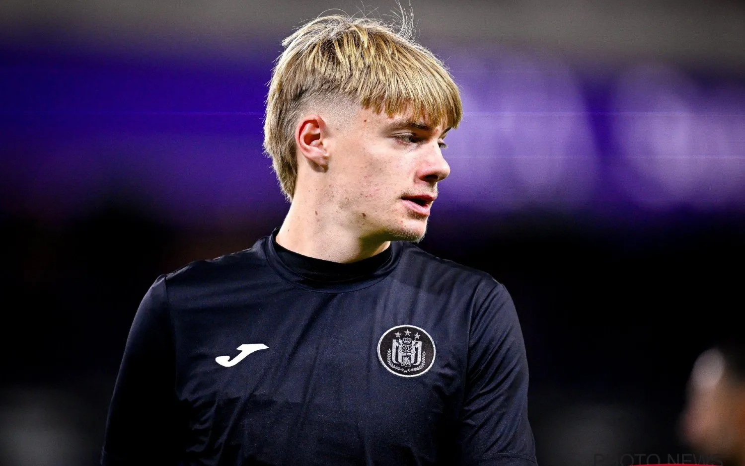 'Kompany zet door, Anderlecht verliest De Cat'