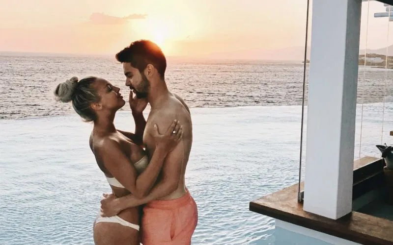 luna stevens sandy walsh