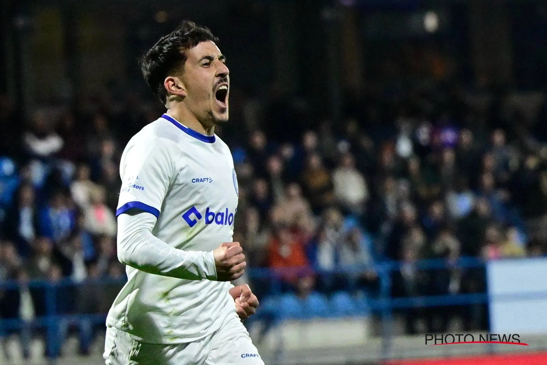 AA Gent plaatst zich na zege op Dender voor Champions' Play-offs