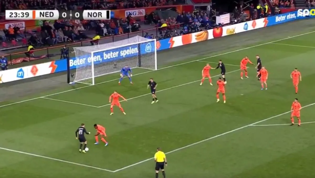 VIDEO. Bijna van Club Brugge en nu scoort hij deze heerlijke goal tegen Oranje
