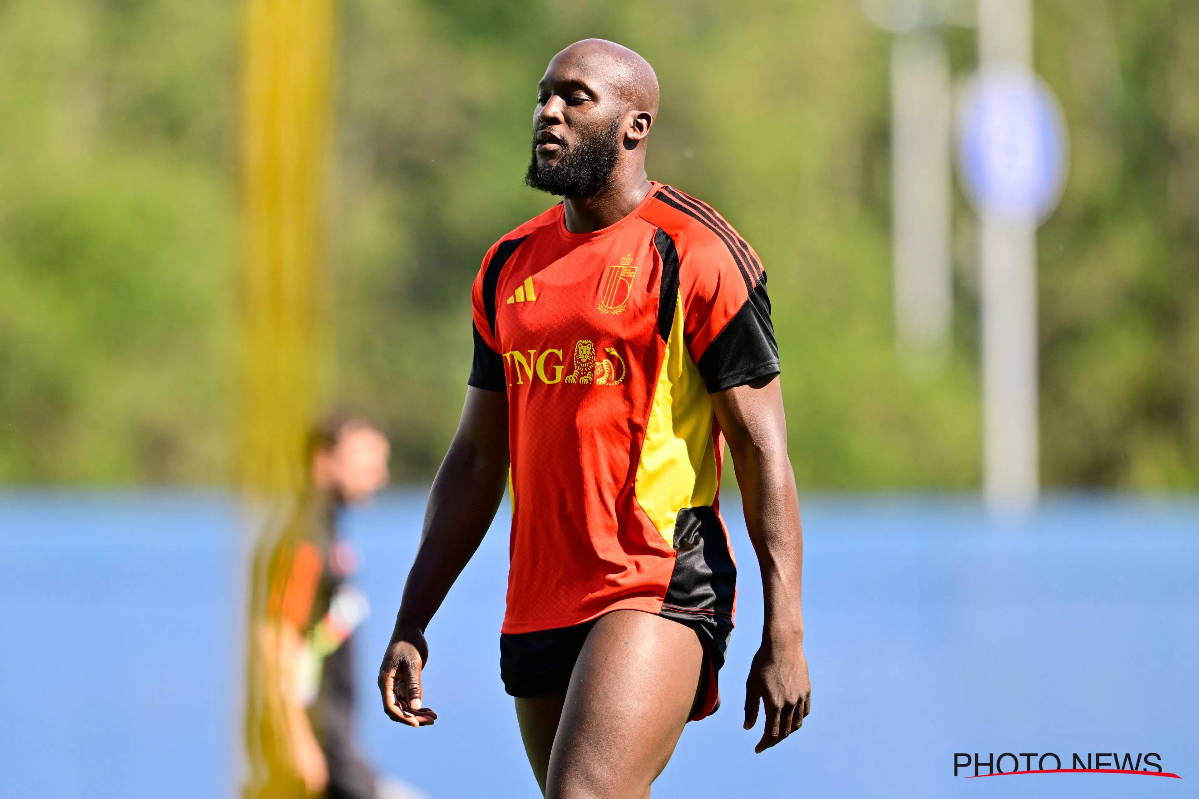 Transfers LIVE. 'Lukaku speelt komend seizoen hier, Club Brugge pakt verschroeiend uit'