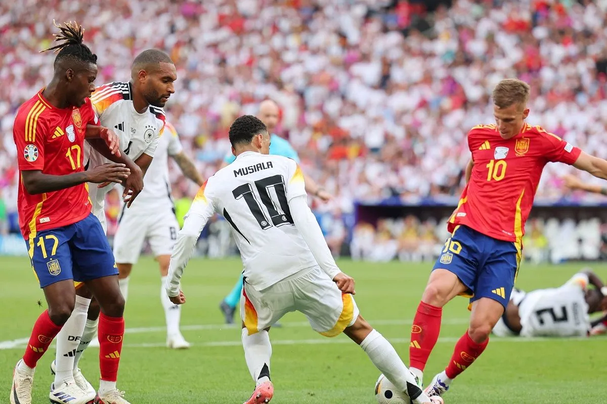 dani olmo spanje jamal musiala duitsland 05 07 2024