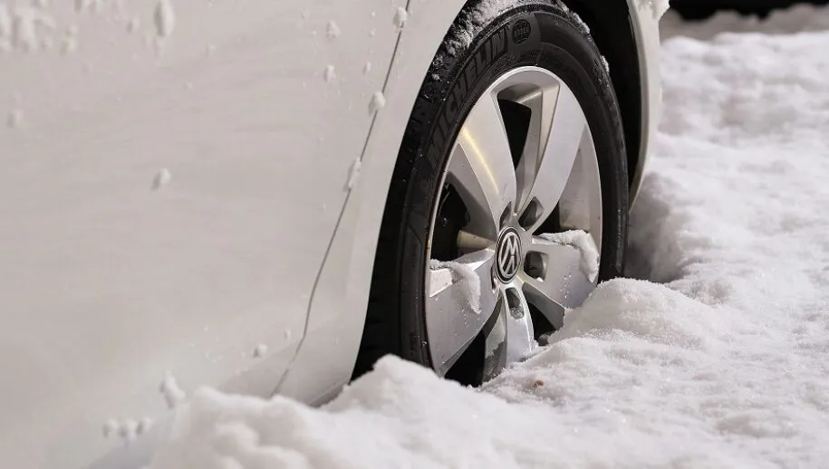 sneeuw wiel 915x518 1