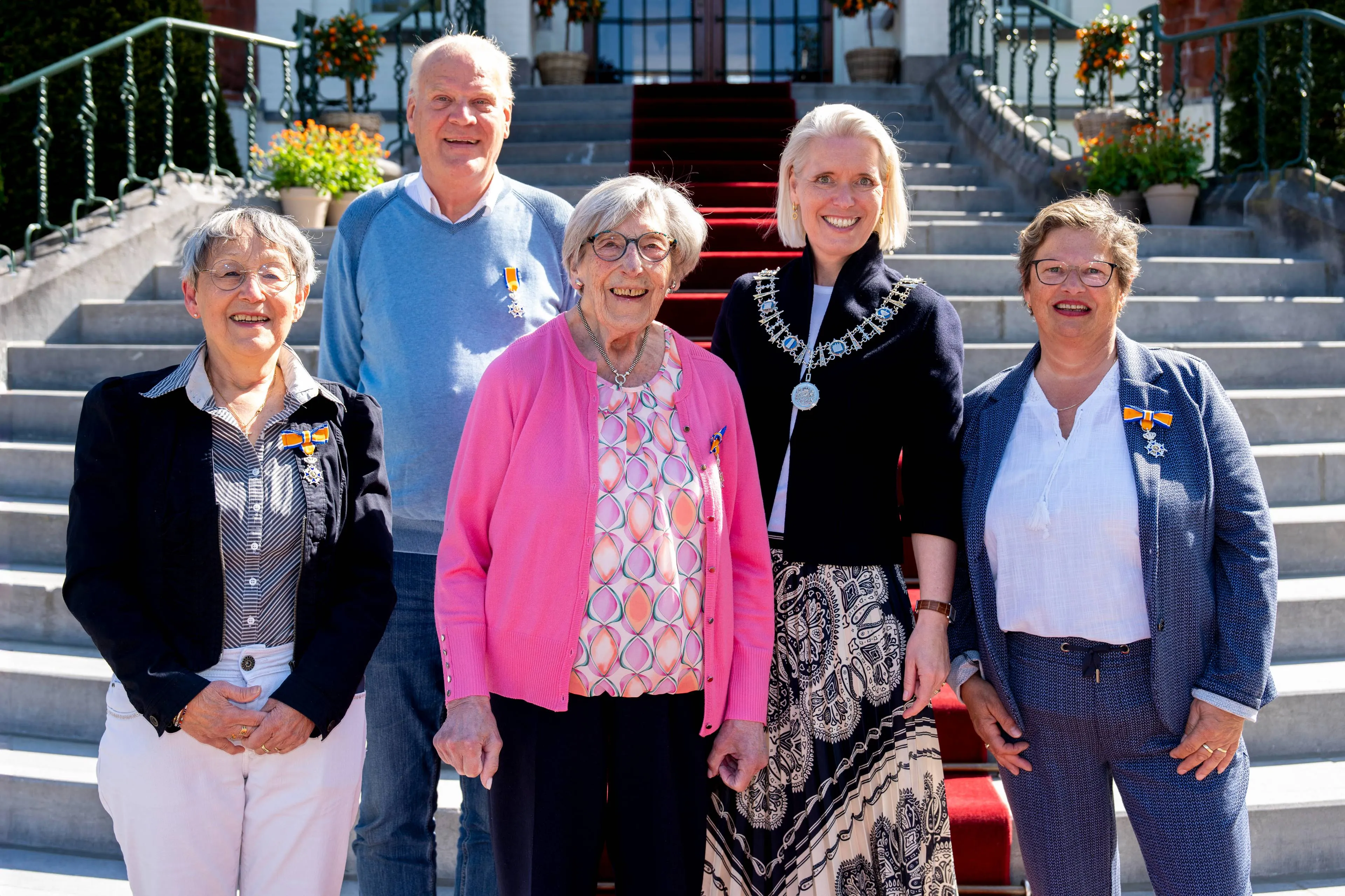 lintjes-vught uitgereikt