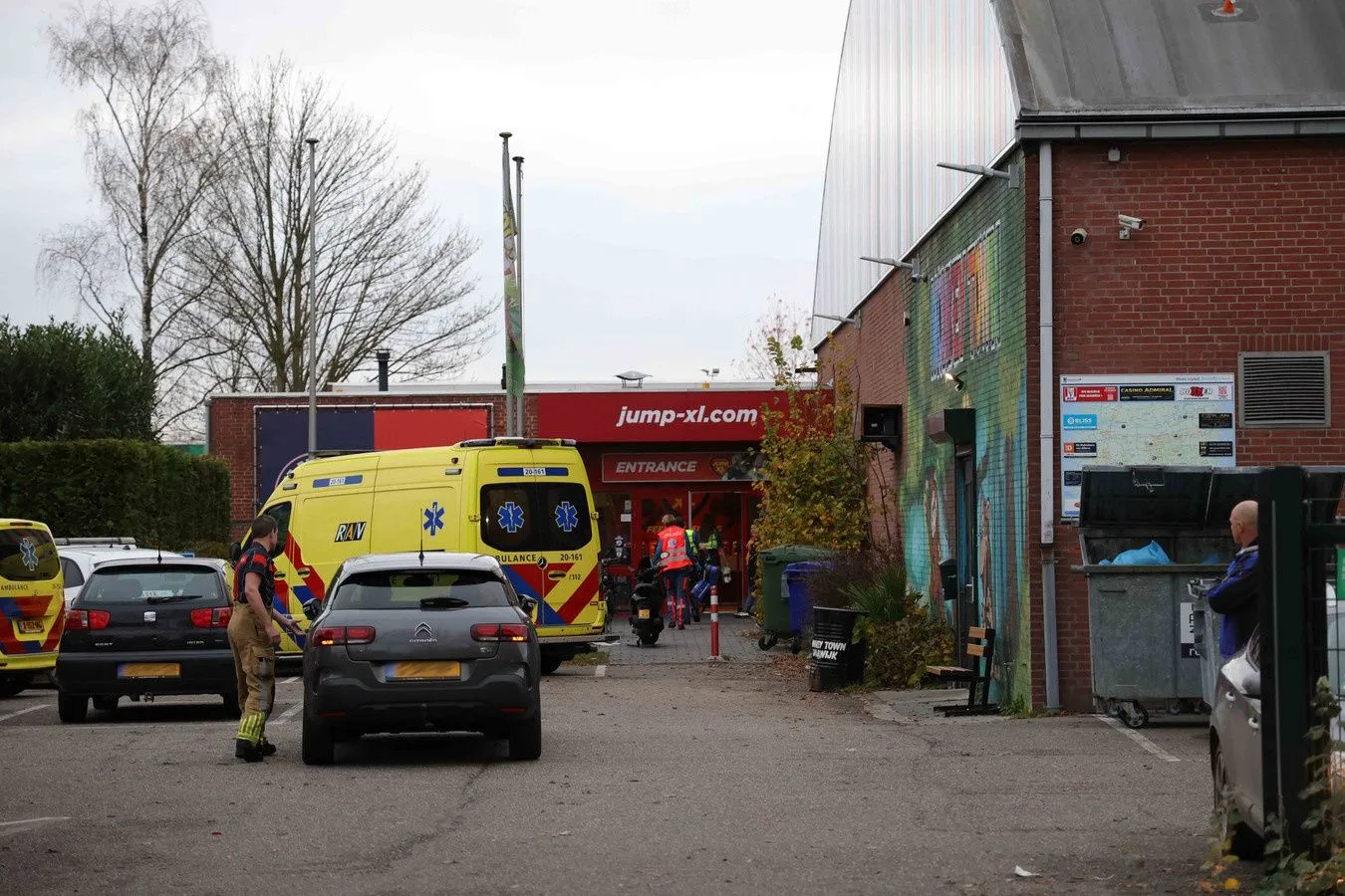 Jong meisje overleden bij trampolinepark in Waalwijk