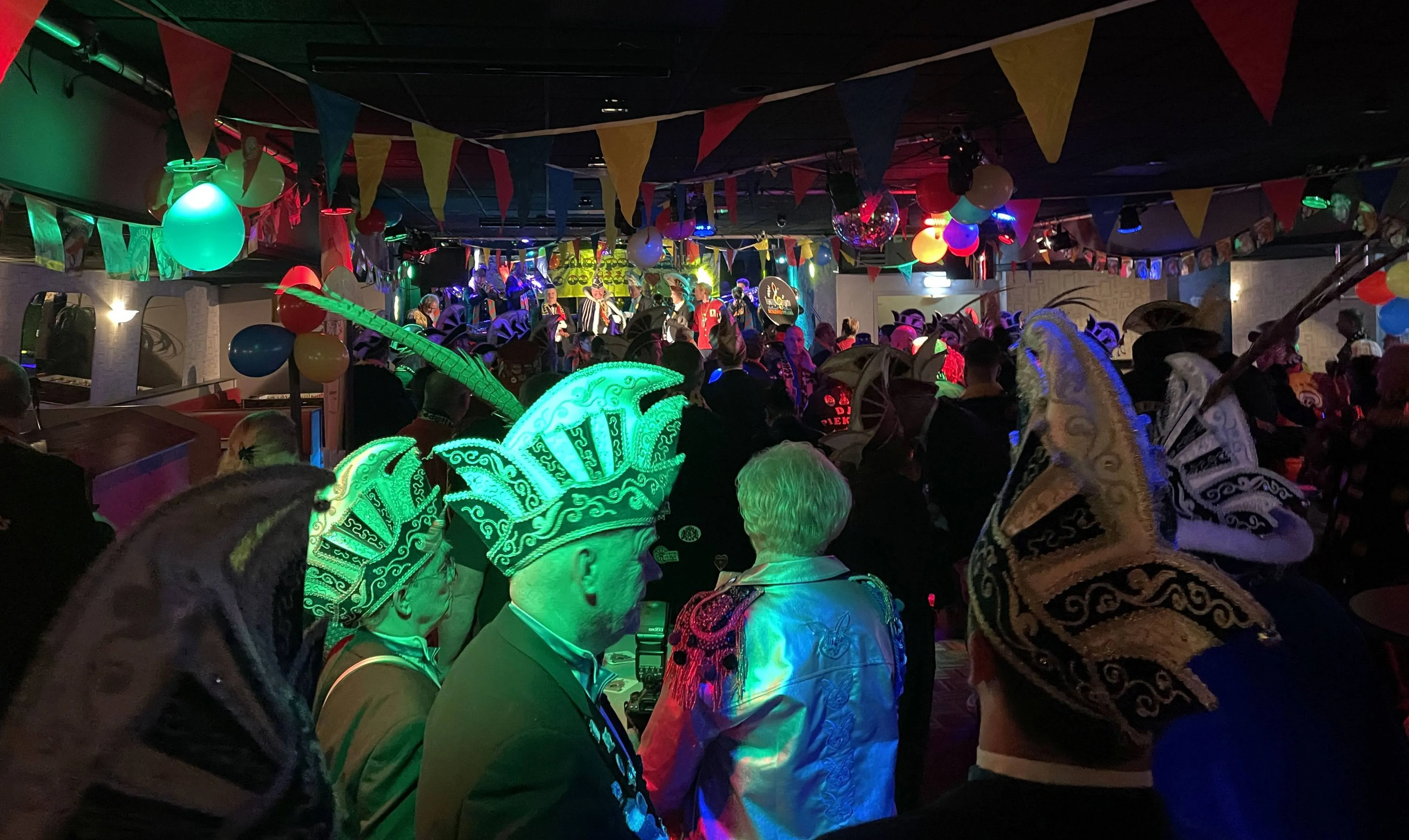 Vele hoogheden bezochten Prinsentref Schoenlapperslaand