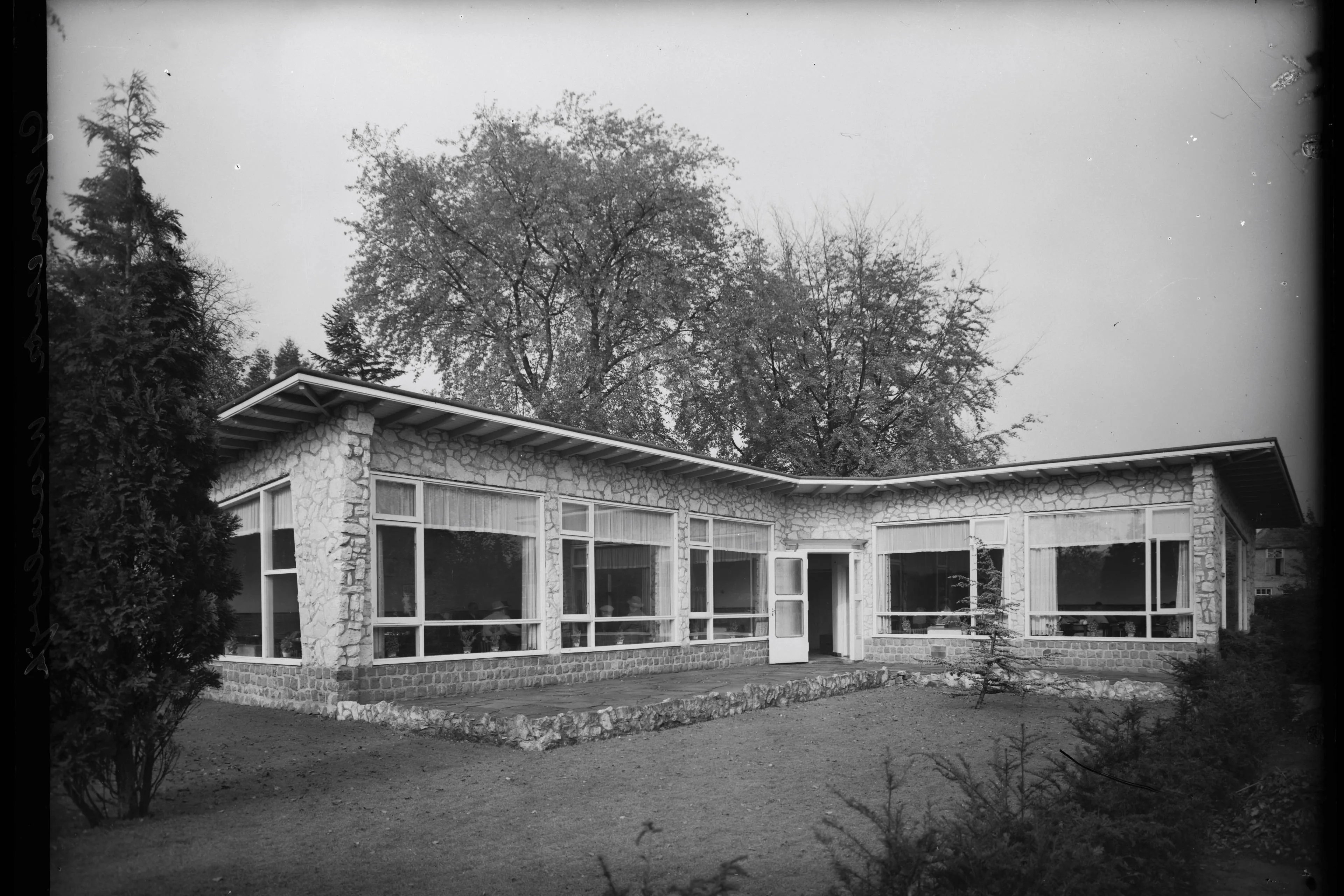 1956
