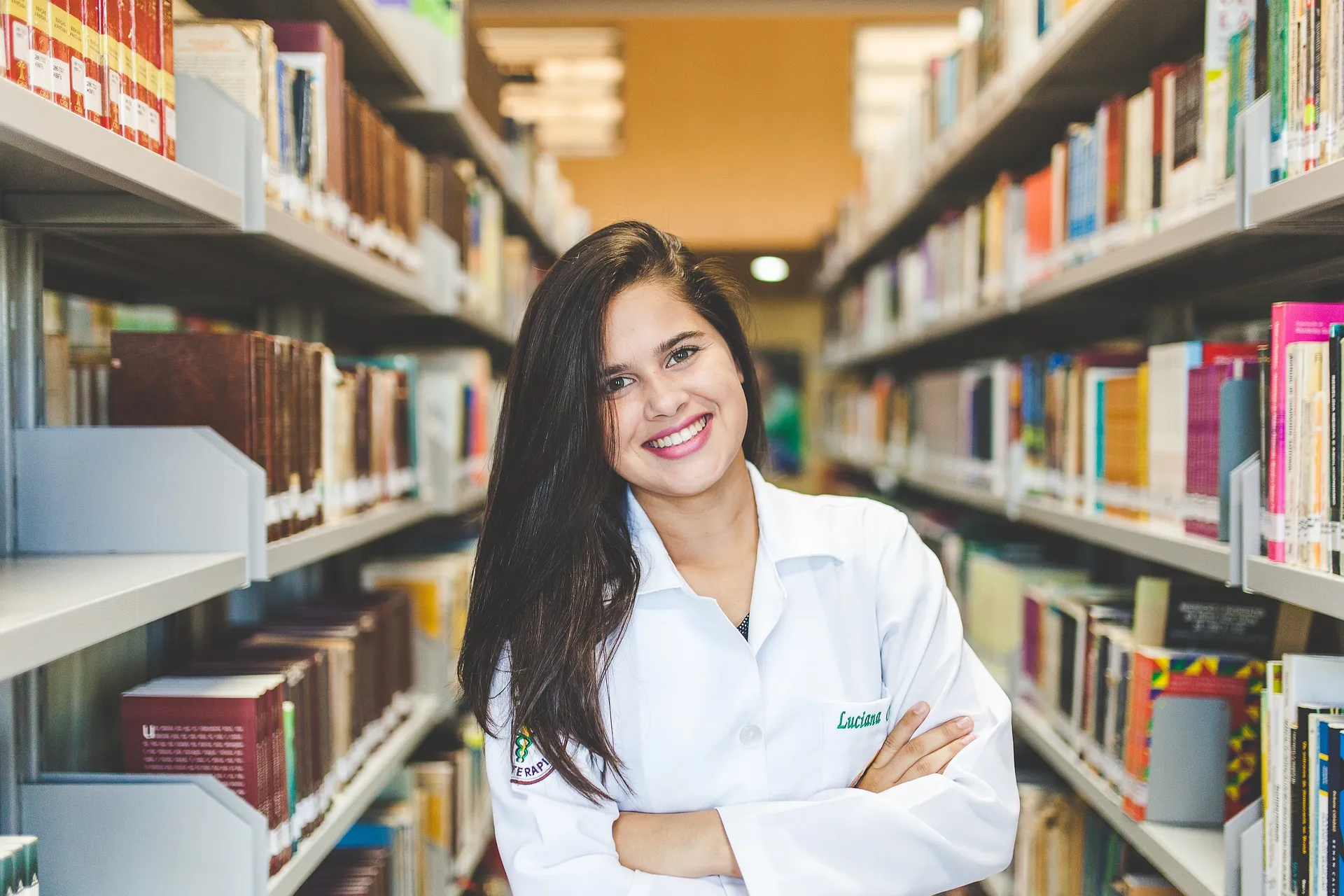 studente bibliotheek naassom azevedo pixabay
