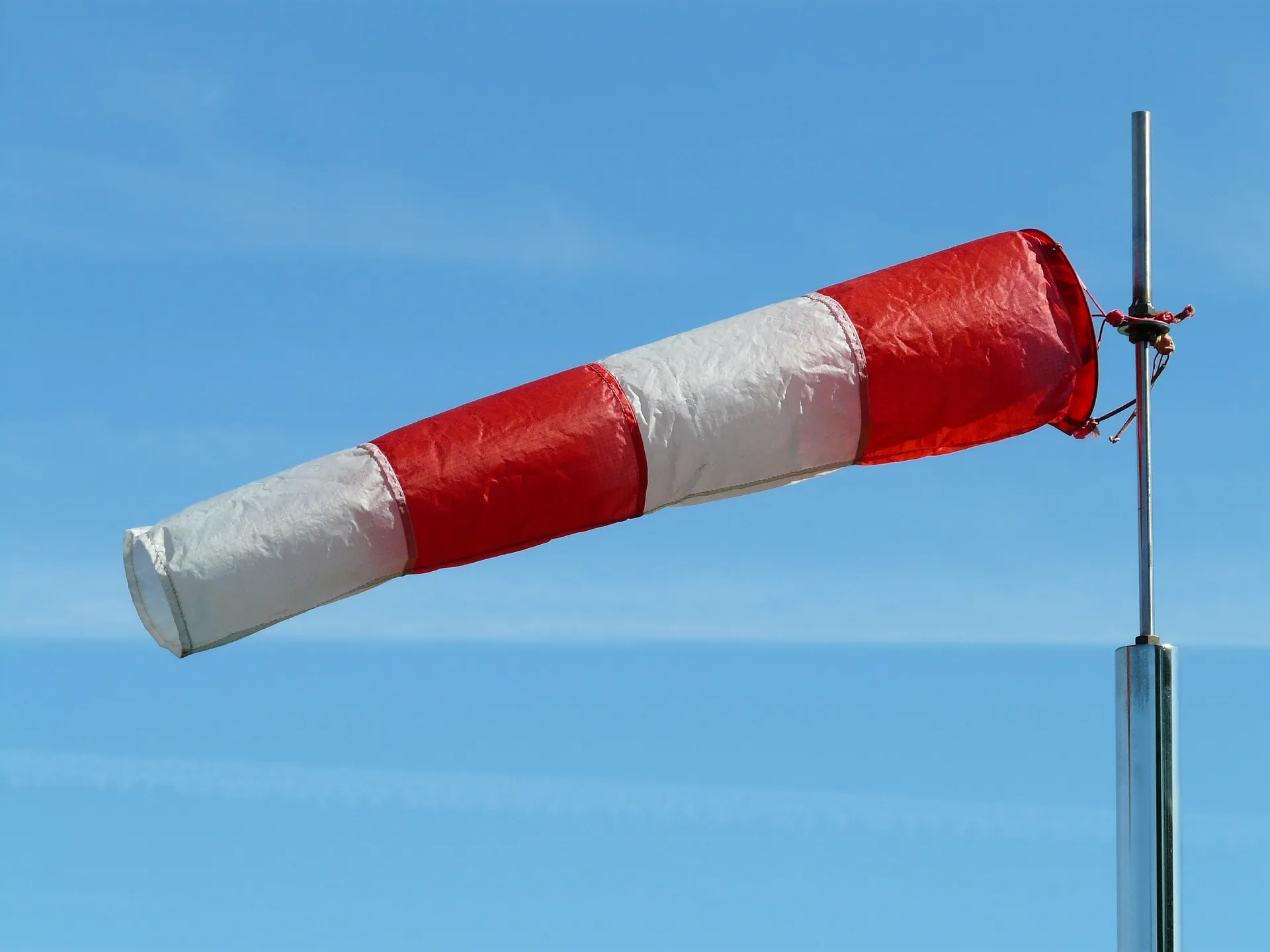 wind sock hans braxmeier cc0 pixabay