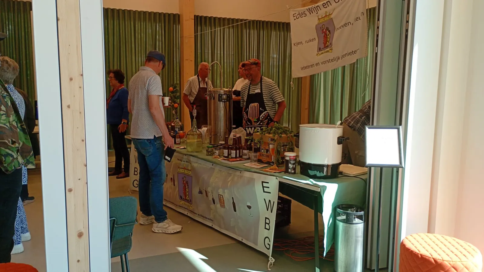 Edes Wijn en Biergilde 14