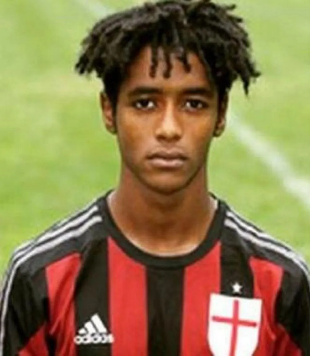Jeugdspeler Milan pleegt zelfmoord vanwege racisme
