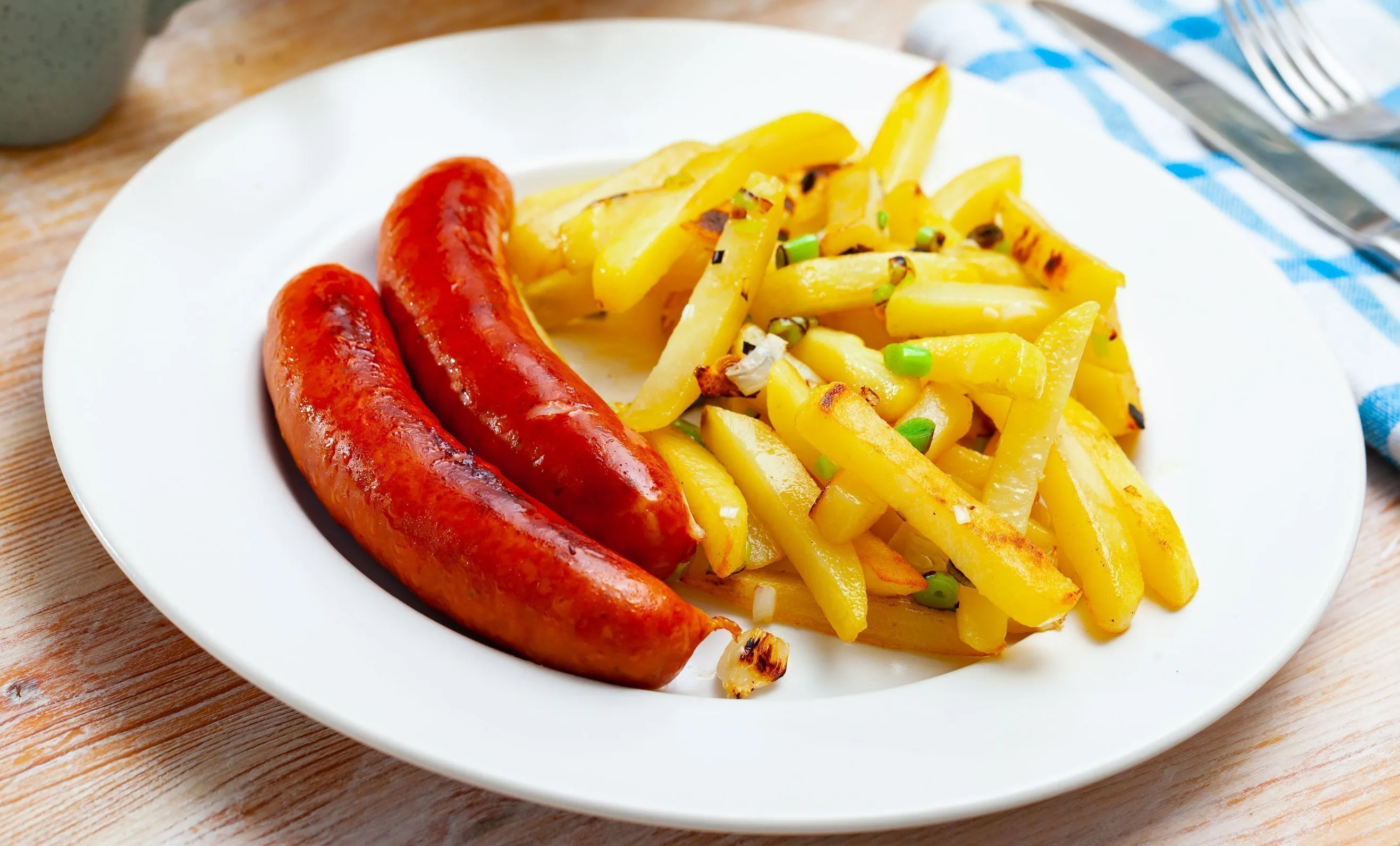 'Verpakte pizza's, frites, worst en andere fastfoodproducten beschadigen je hersenen'