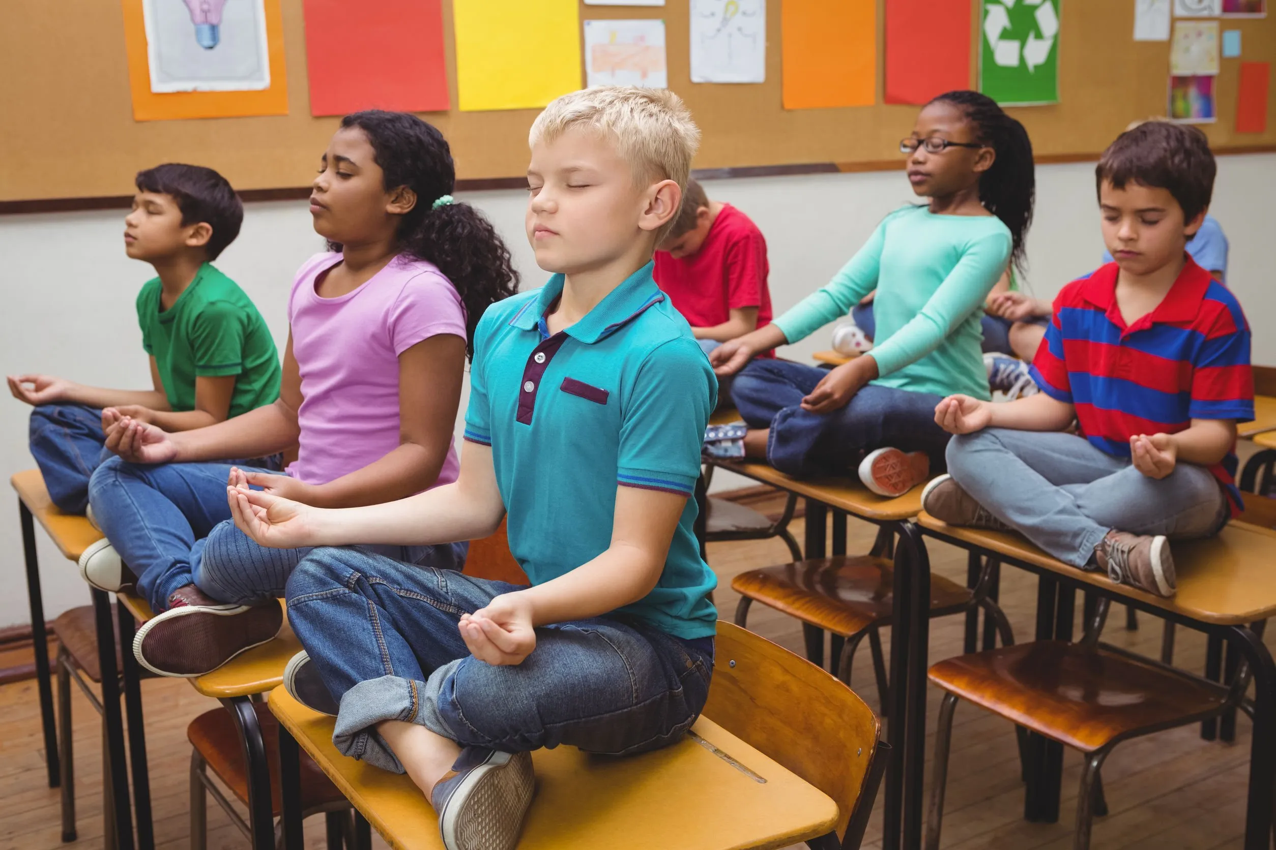 Neuroloog: "Meditatie zou een schoolvak moeten zijn"