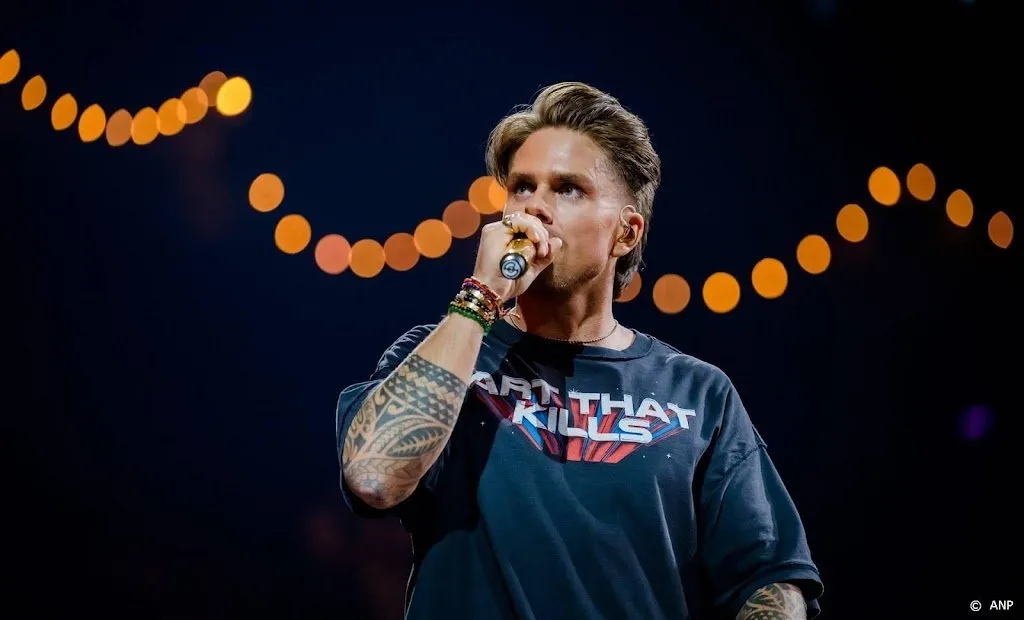 André Hazes deelt liefdesverklaring aan Monique