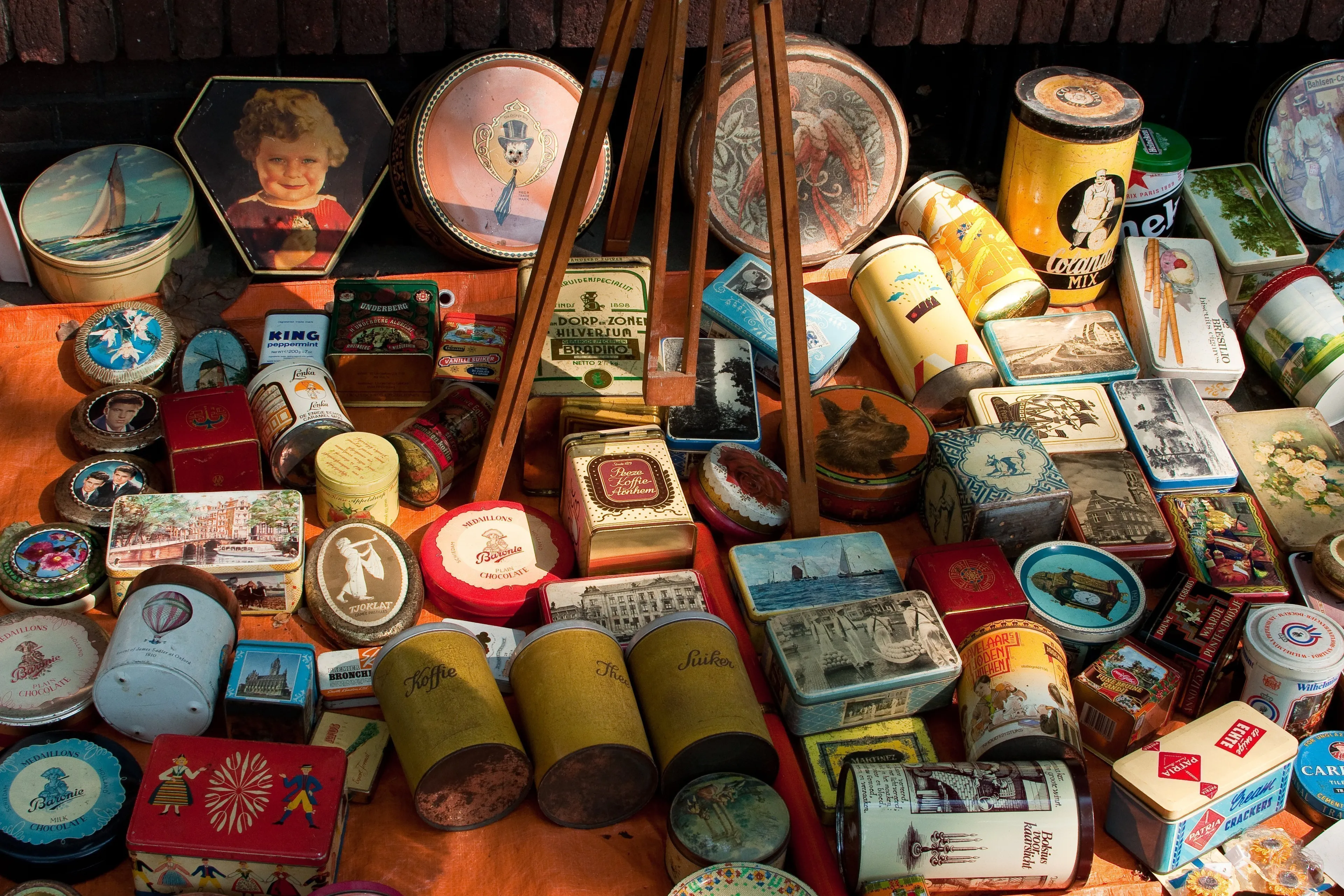 Zo sla jij je slag op de vrijmarkt: vind die ouderwetse parel tussen alle rommel op Koningsdag