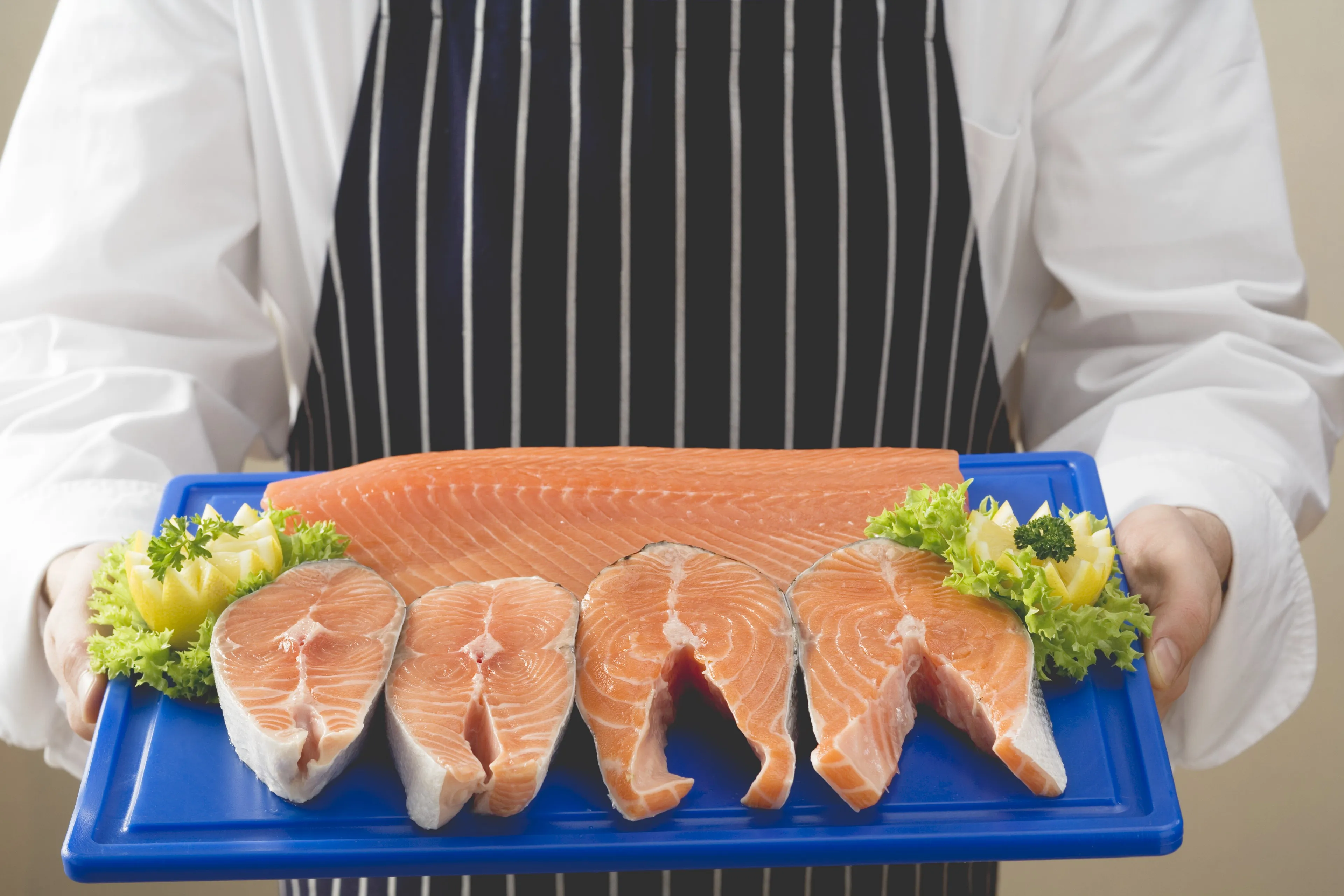 Kweekzalm voor sushi: moten zonder kop of staart groeien in het lab