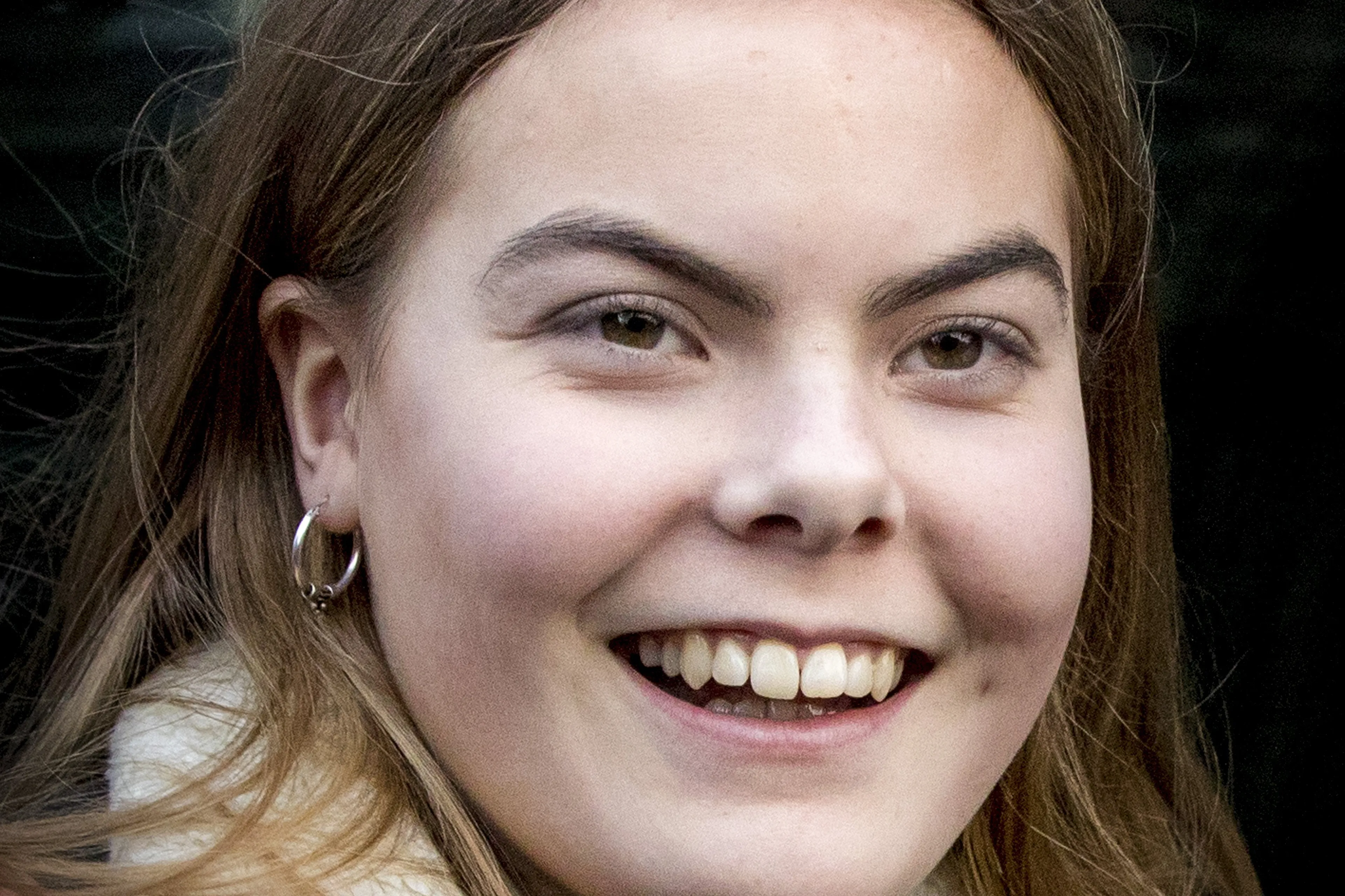 Woedende Eloise van Oranje grijpt in bij racistisch gesprek: 'Doe even normaal'