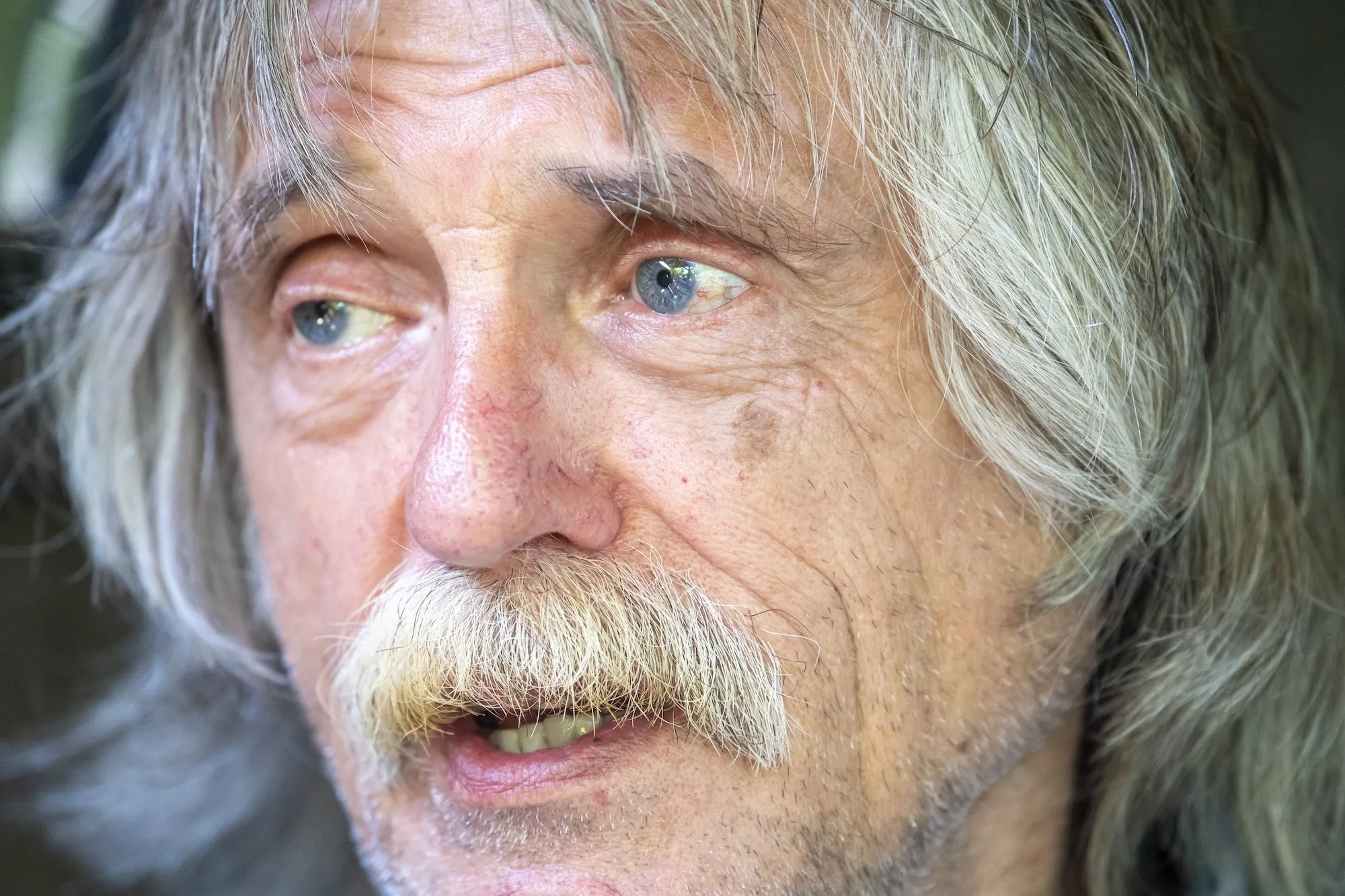 Johan Derksen bekent verkrachting