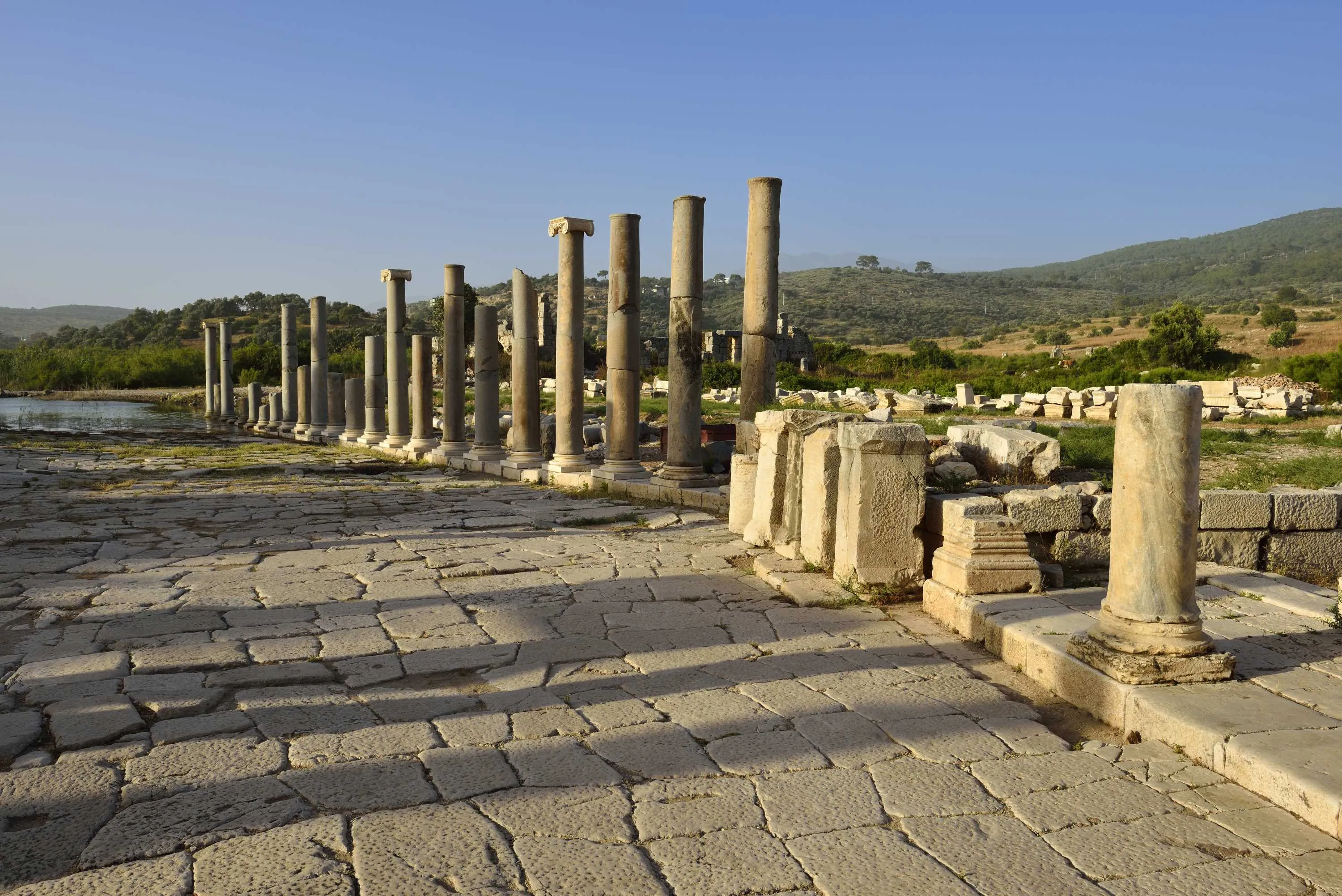 Belgische Kim (28), verdacht van smokkelen 'waardevolle stenen', mag eindelijk Turkije verlaten