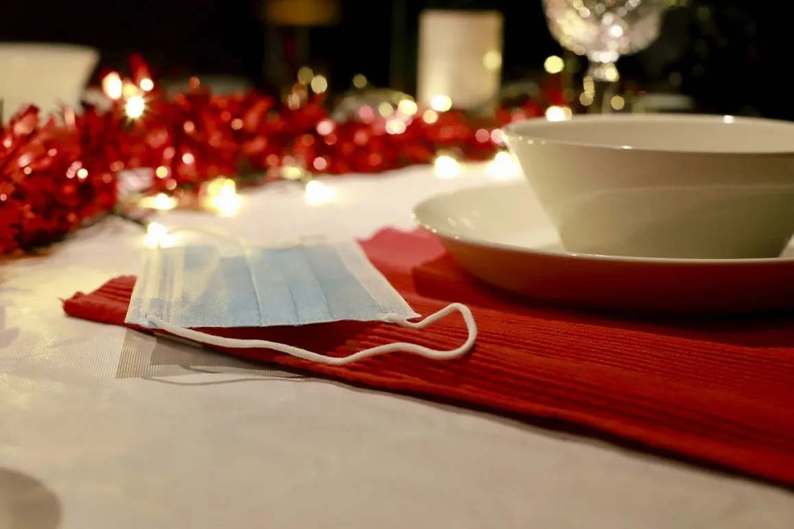Vol en opgeblazen gevoel na het kerstdiner? Zo kom je er van af