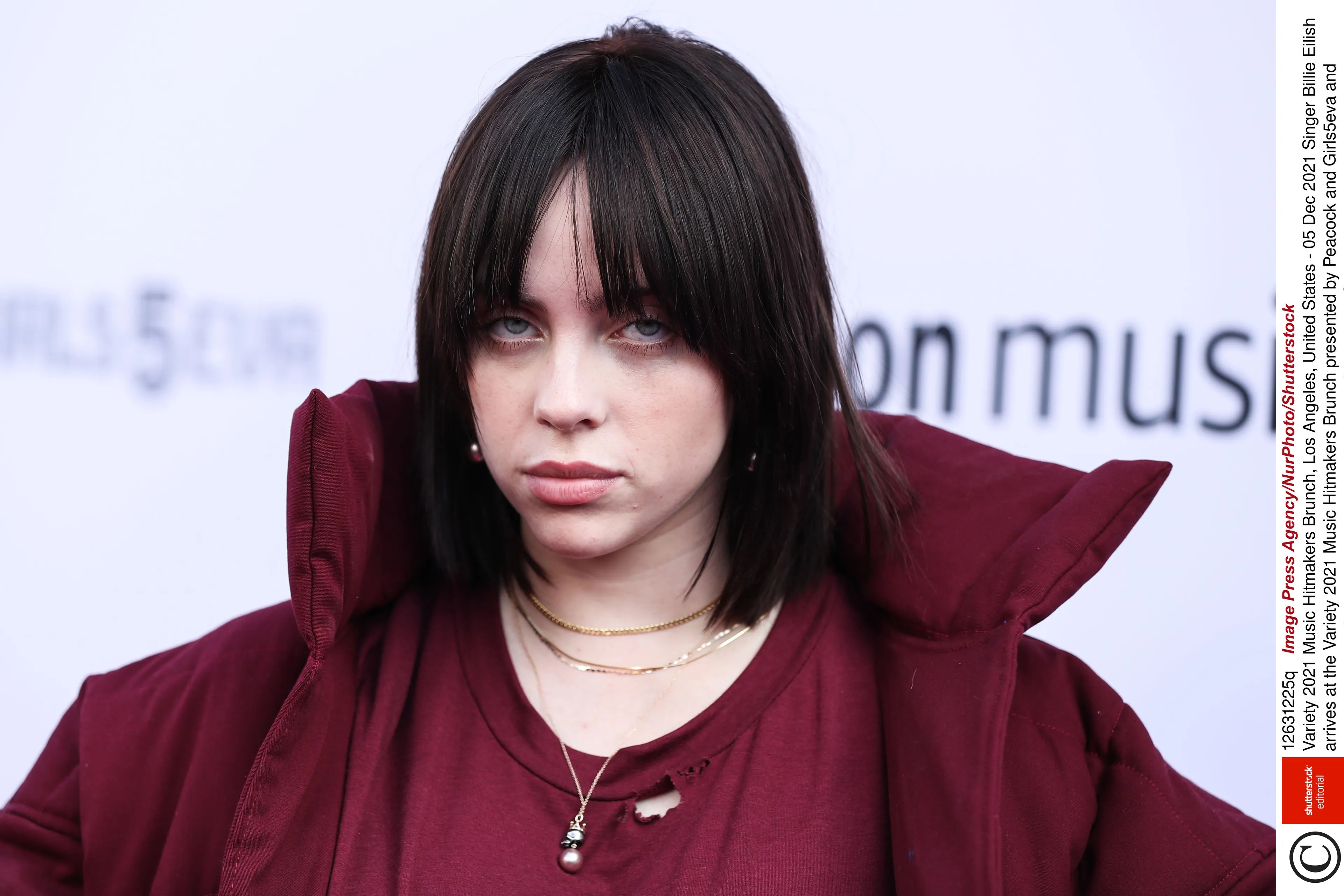 Billie Eilish keek voor het eerst porno toen ze elf was: “Het heeft mijn brein kapotgemaakt”