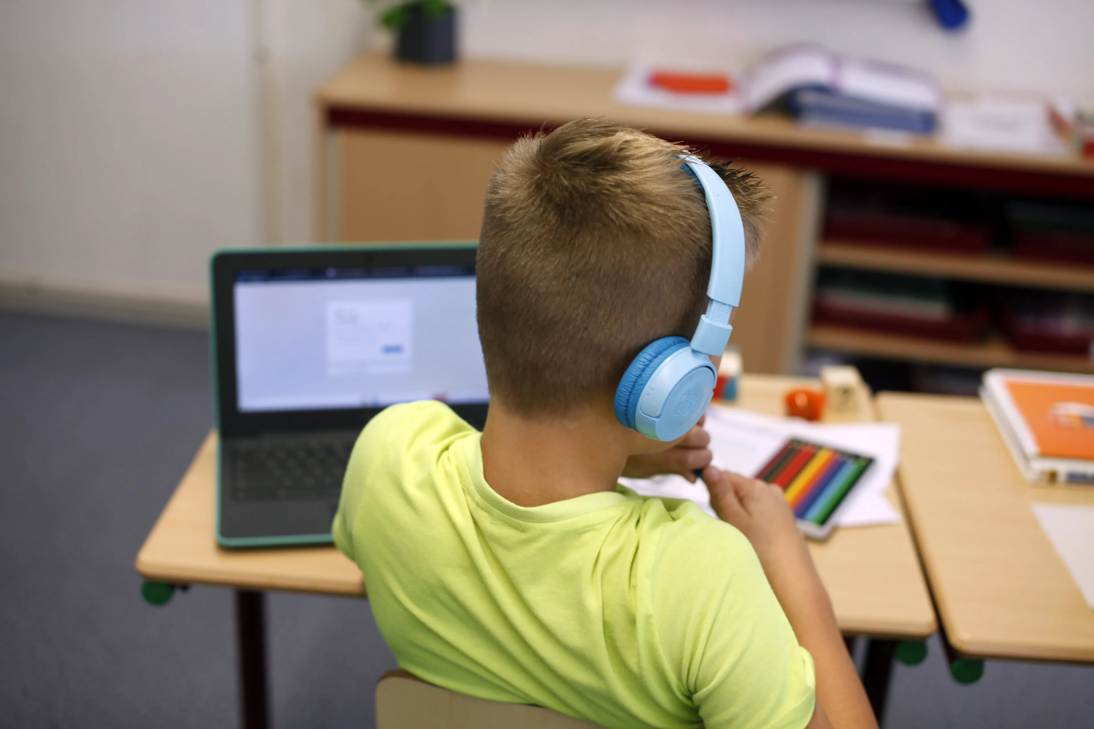 Iedereen is tegenwoordig 'overprikkeld', maar wat betekent dat eigenlijk?