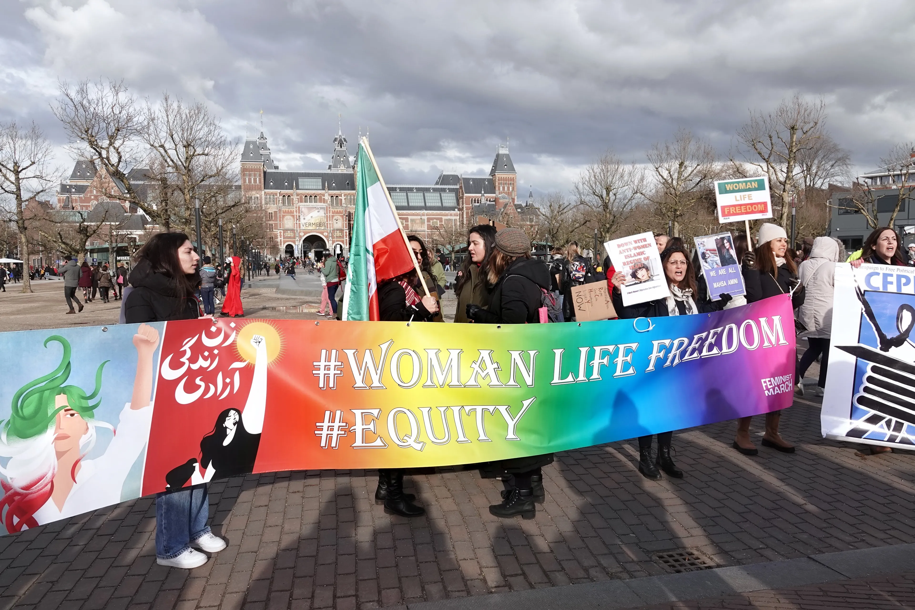In slechts 14 landen hebben mannen en vrouwen gelijke rechten
