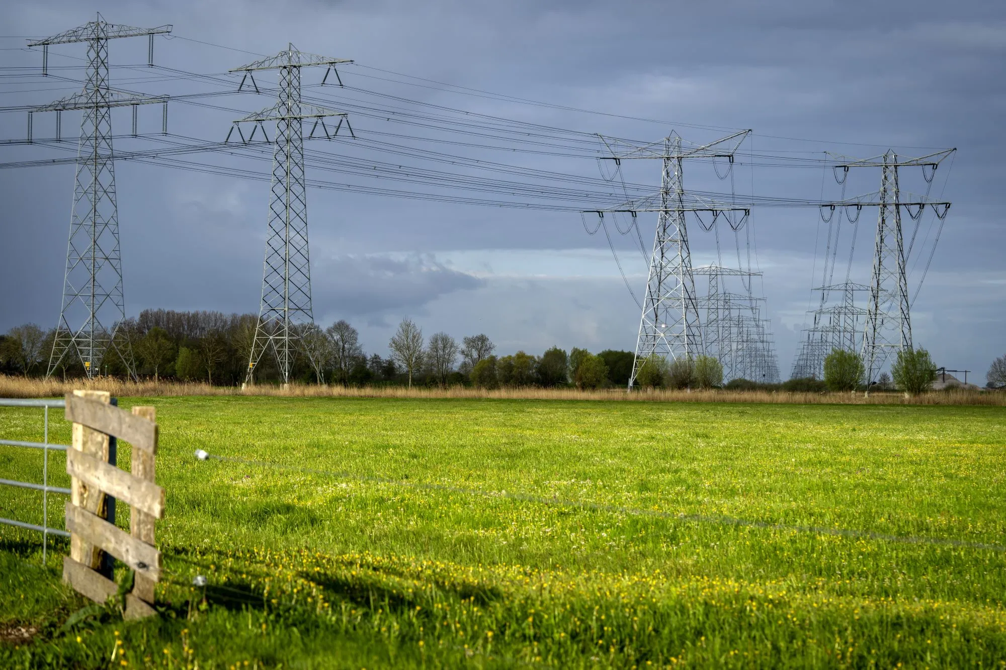 Vrees komt uit: elektriciteitsnet is vol dus de boel gaat op slot