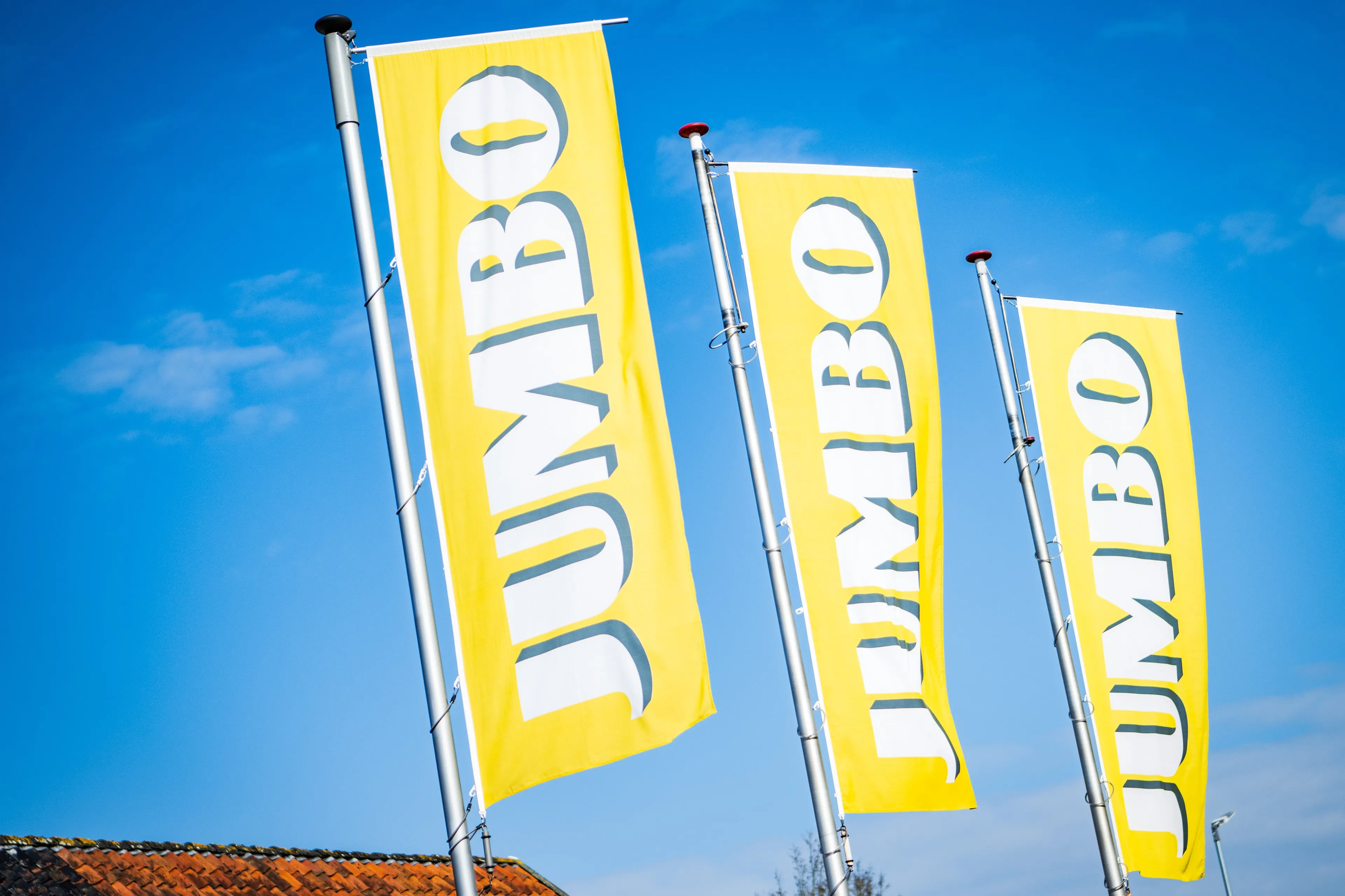 Jumbo-chef na 42 jaar trouwe dienst zwaar aangepakt na stelen van broodjes