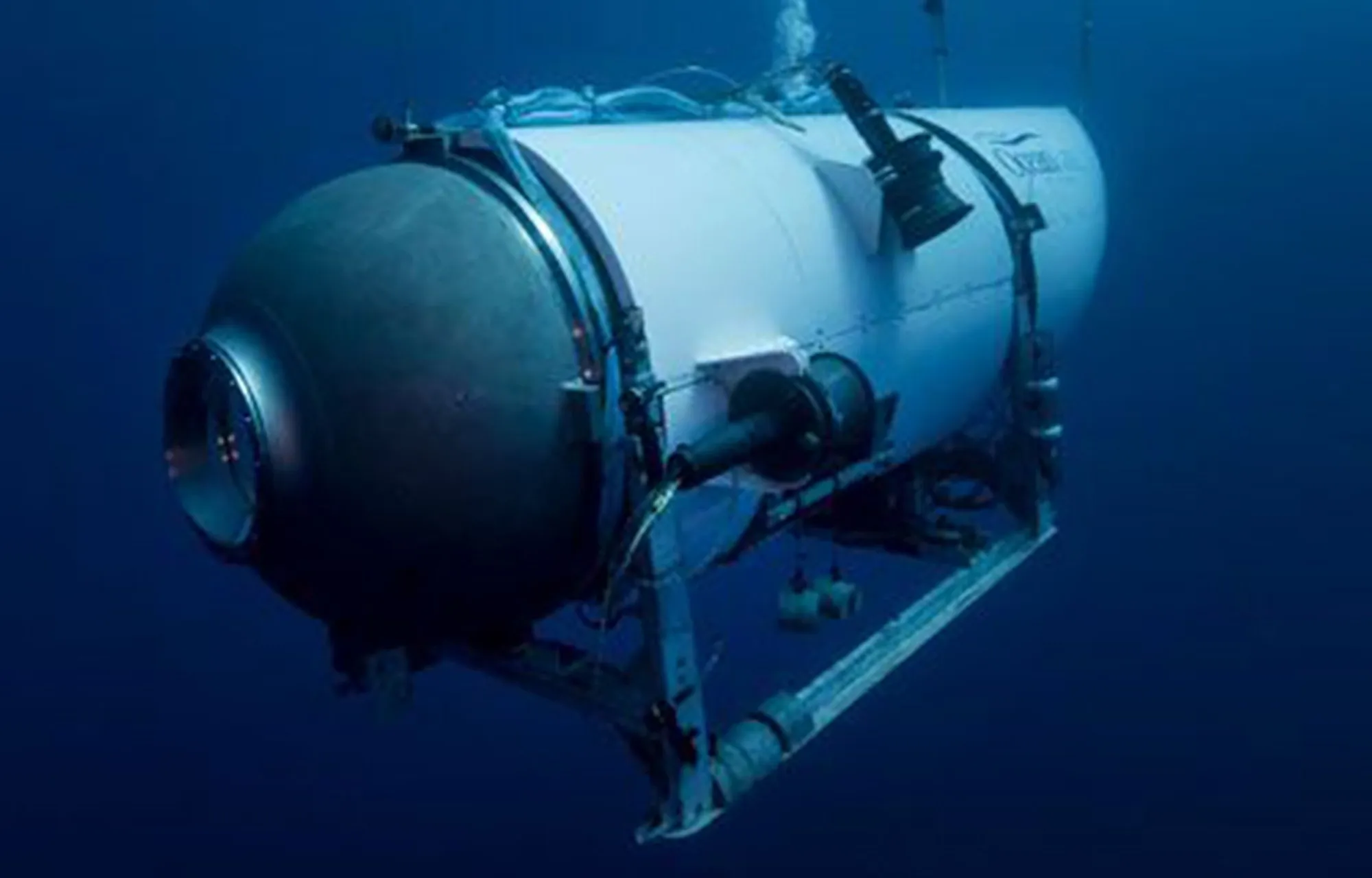 Laatste levensteken kwam van onderzeeër toen hij boven de Titanic hing